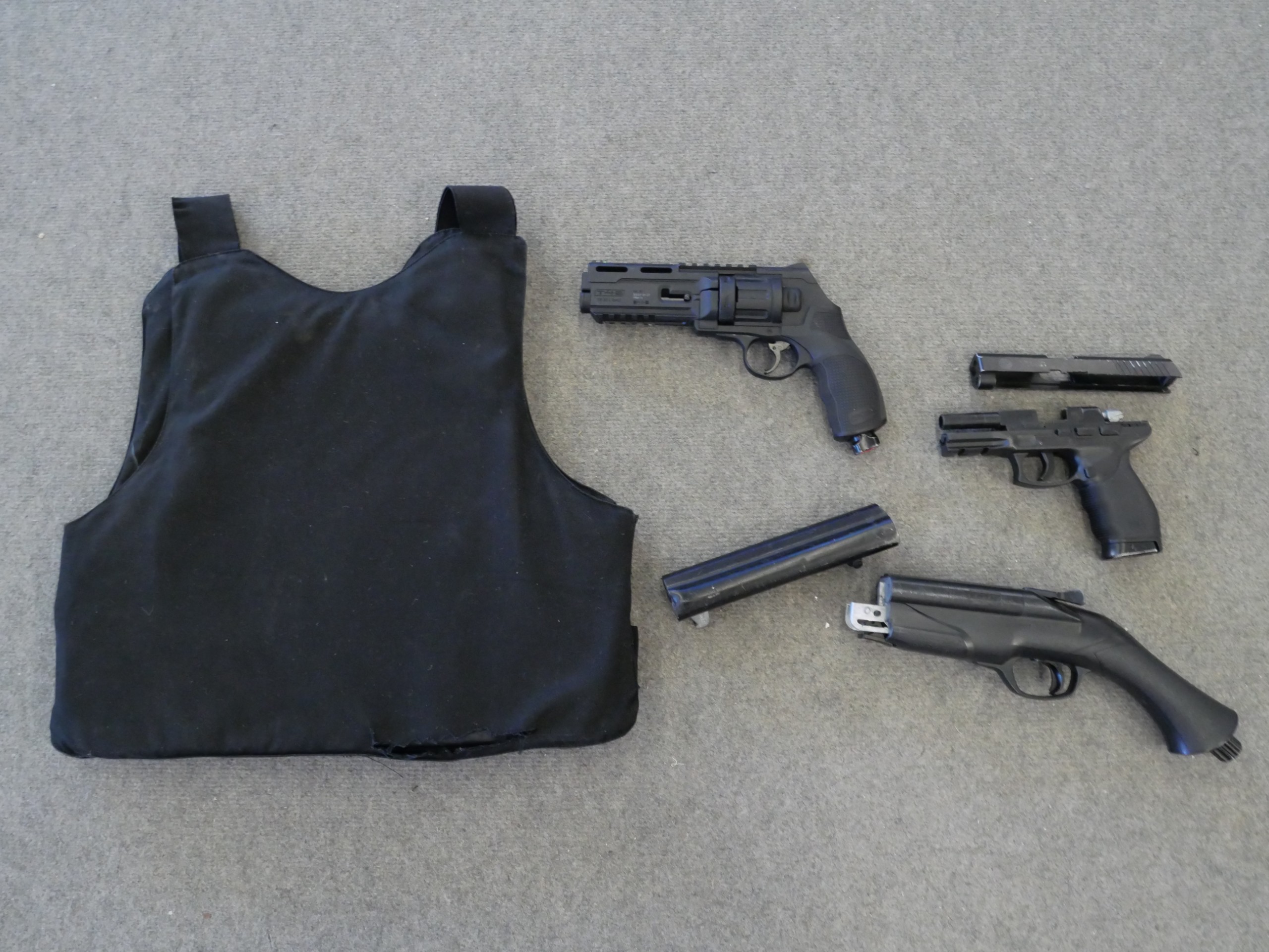 Airsoft ym. - Huutokauppa Ekman