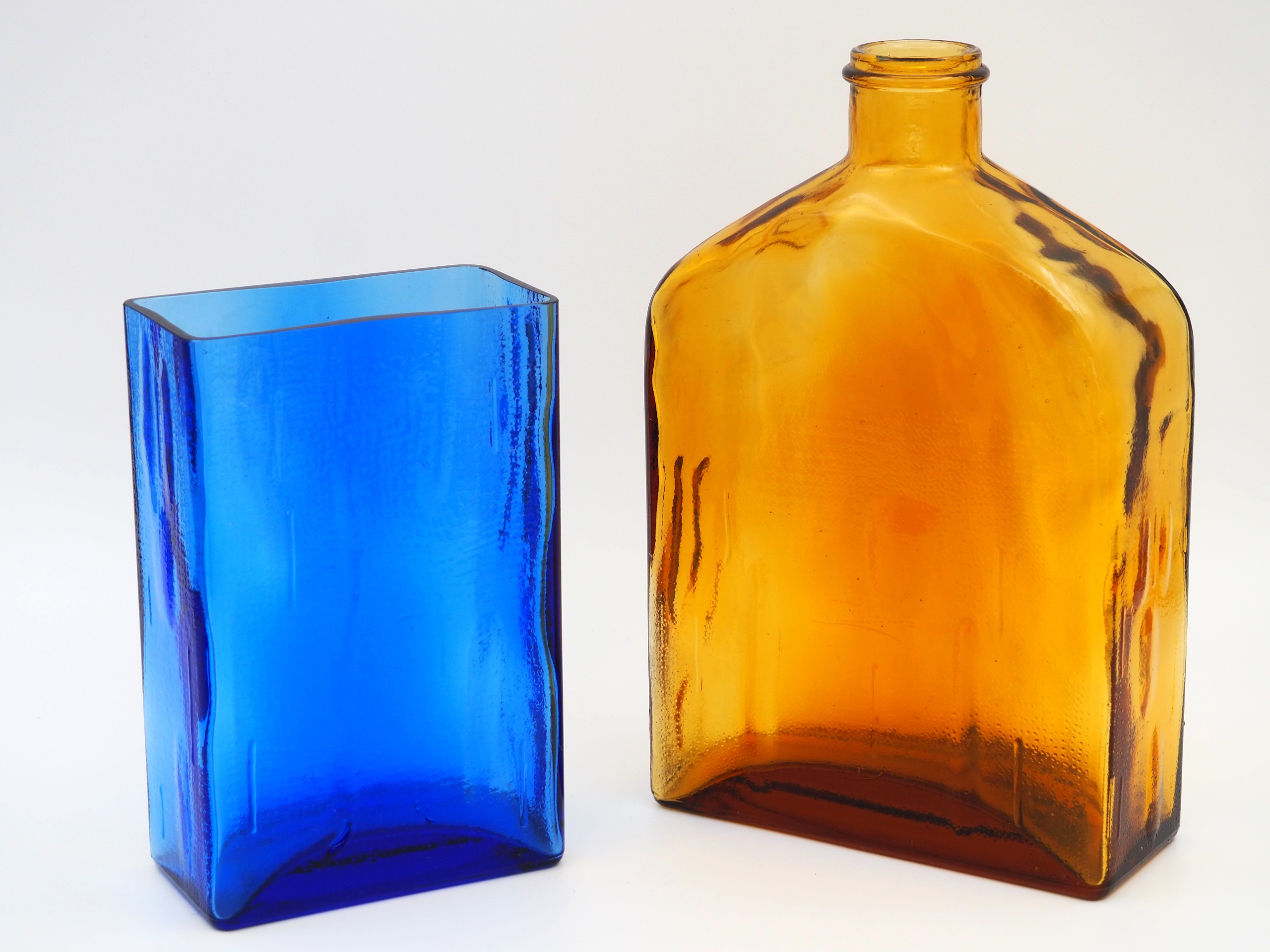 Helena Tynell - Huutokauppa Ekman