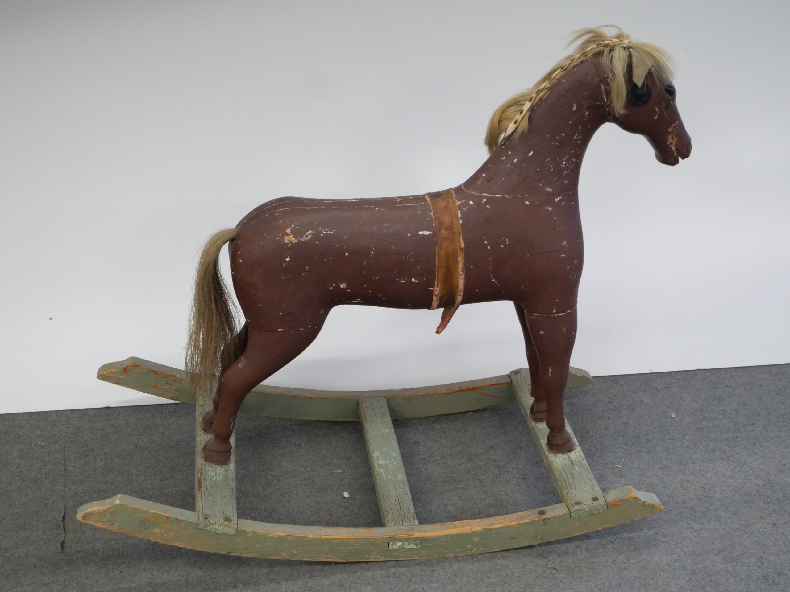 Keinuhevonen - Huutokauppa Ekman