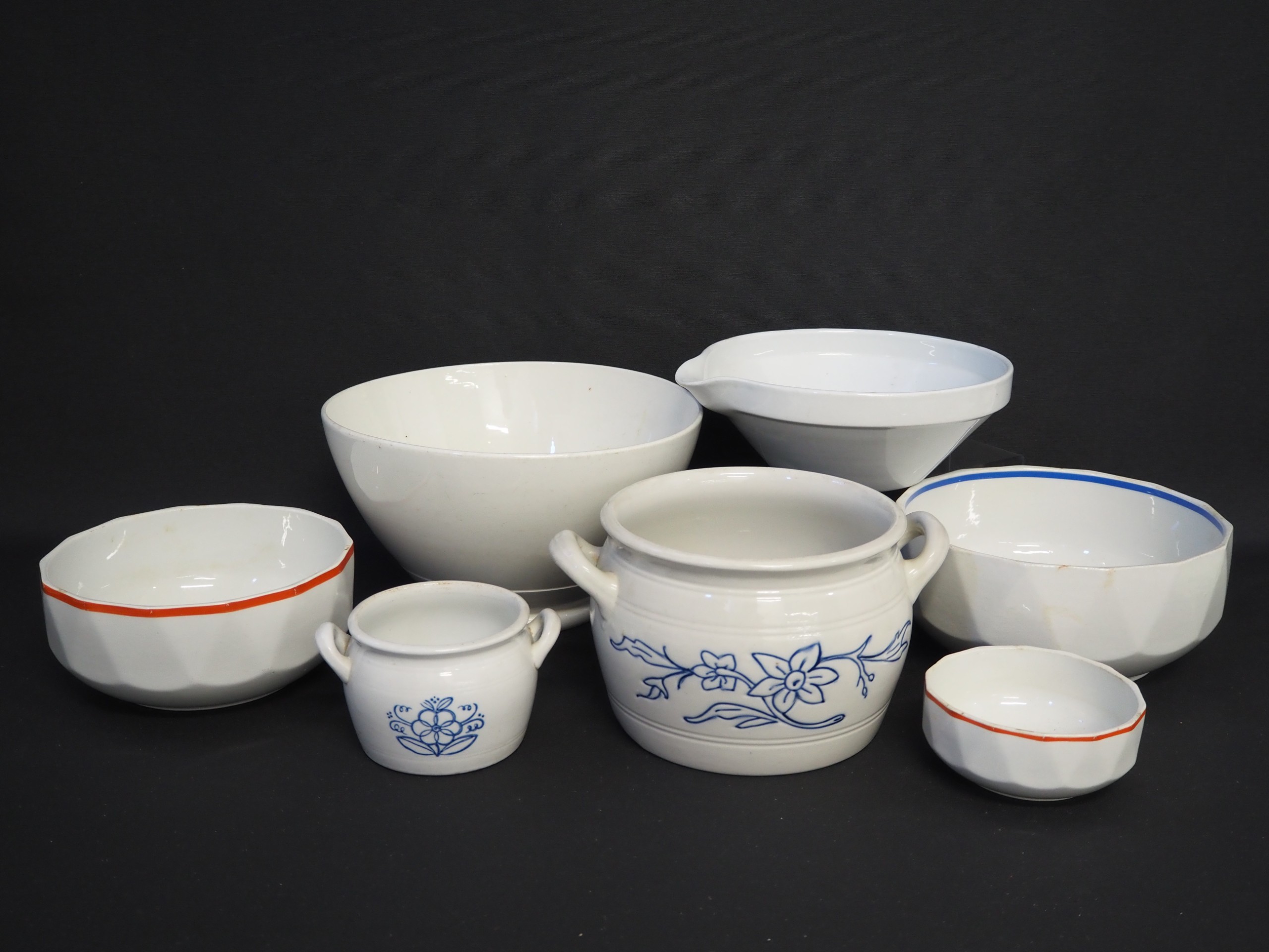 Arabia - Huutokauppa Ekman