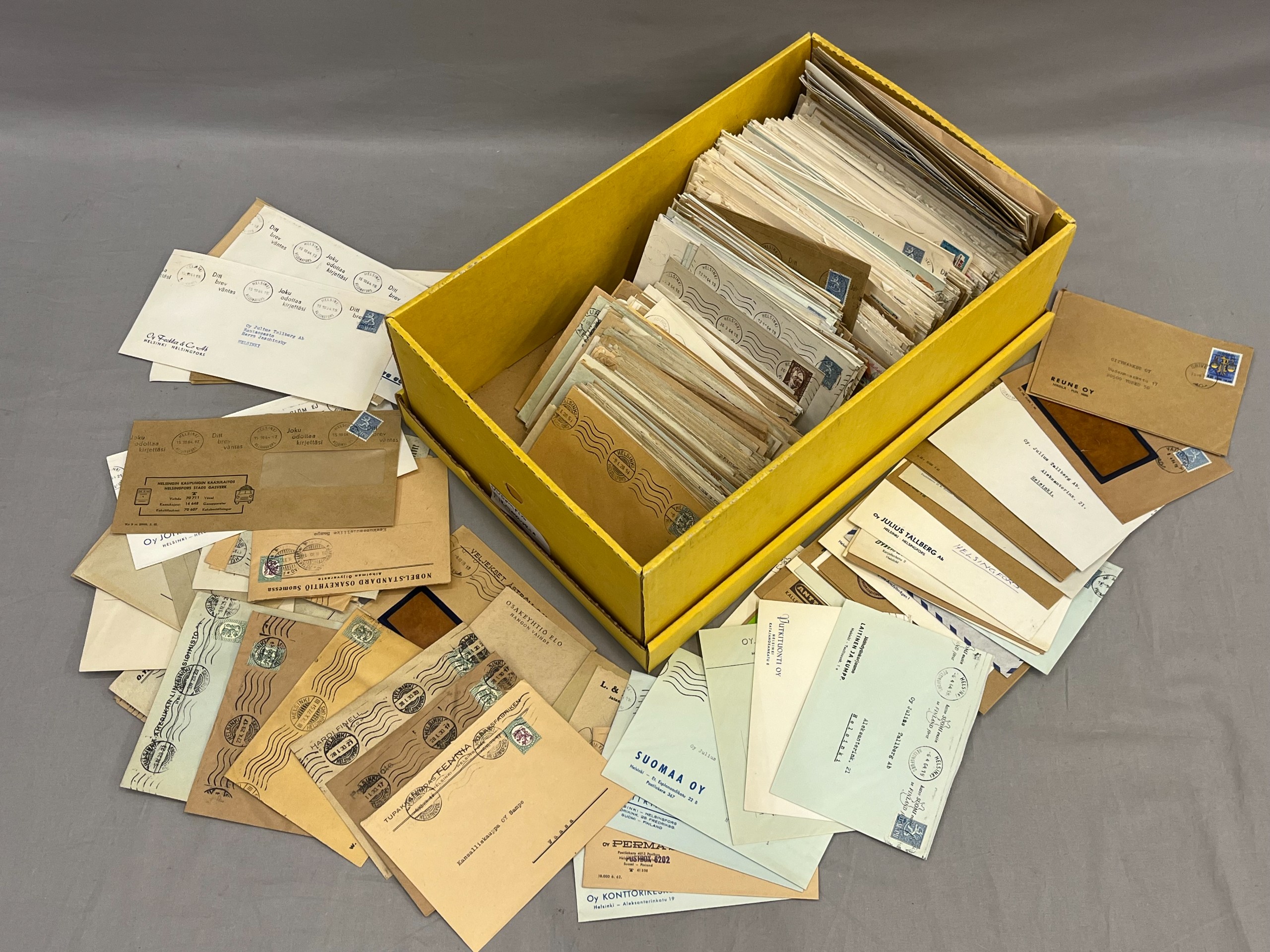 Kirjekuoret - Huutokauppa Ekman