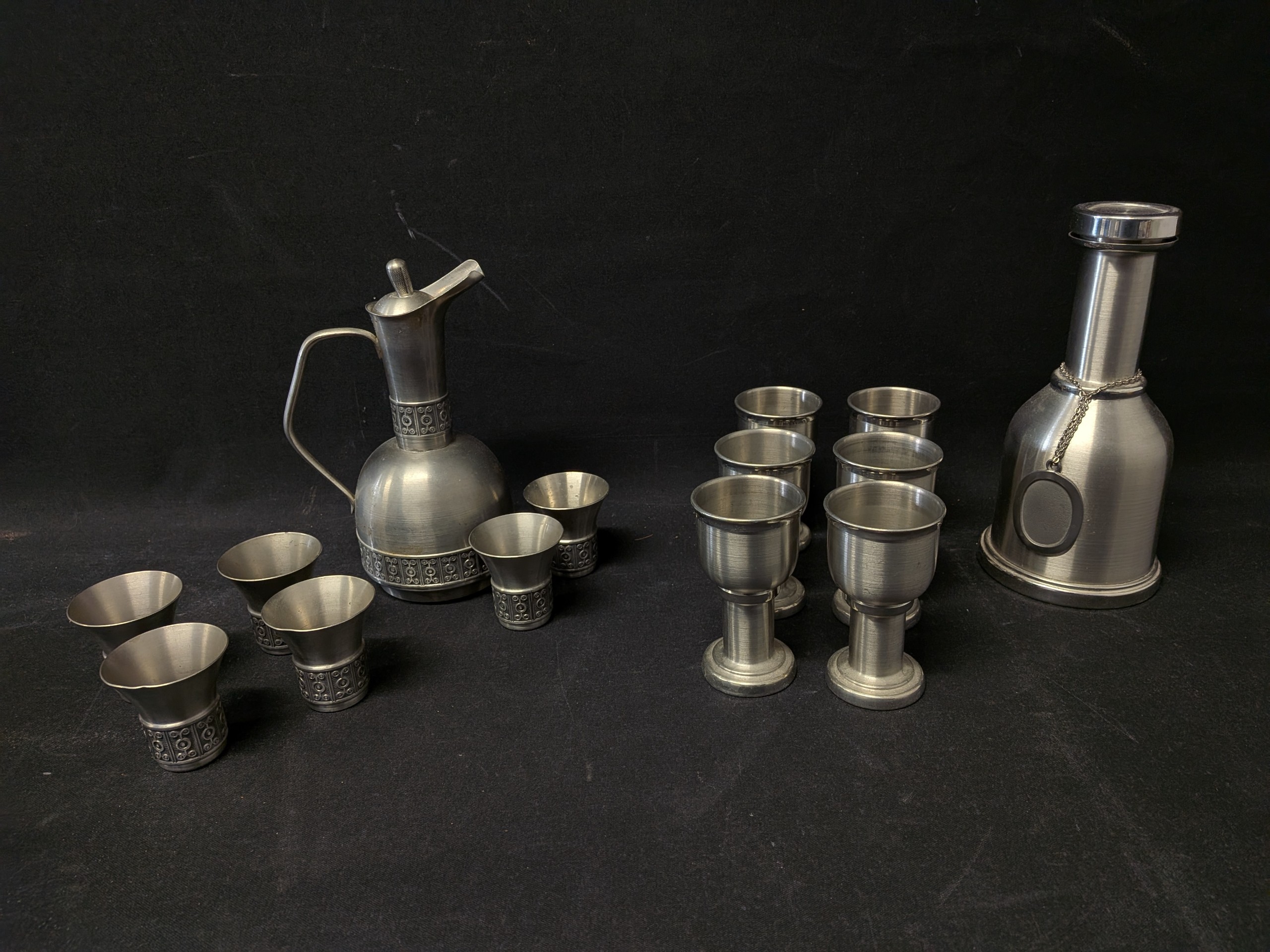 Tina-astiat - Huutokauppa Ekman