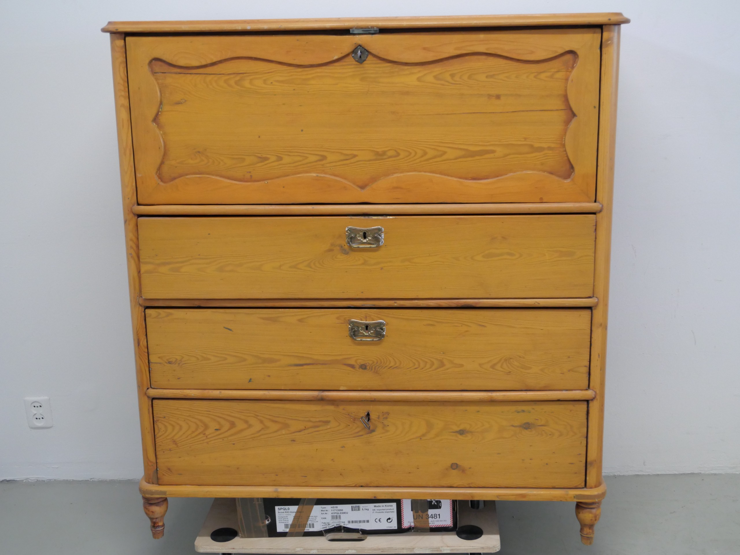 *Klaffilipasto - Huutokauppa Ekman