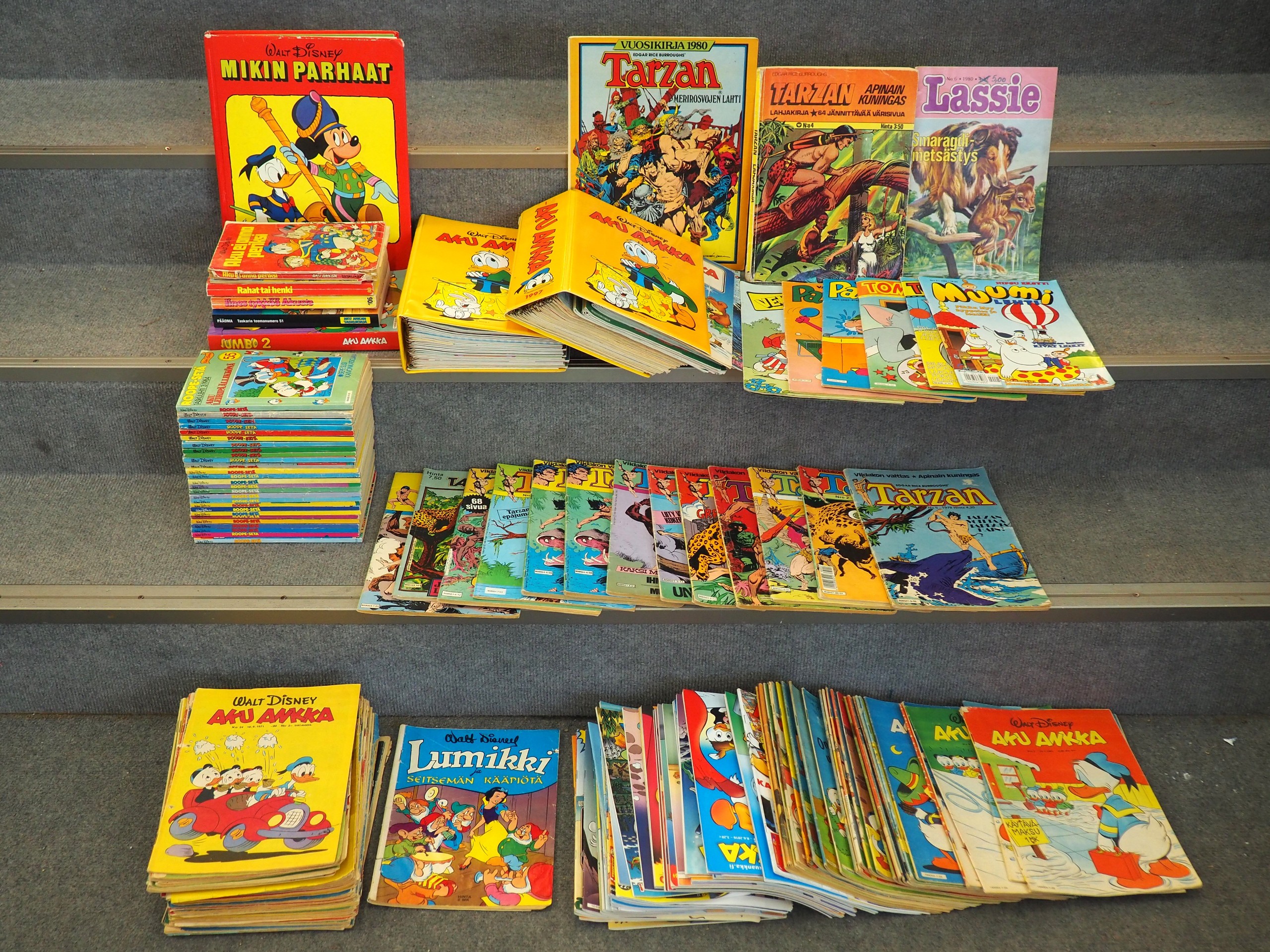 Aku Ankka, Tarzan ym. - Huutokauppa Ekman