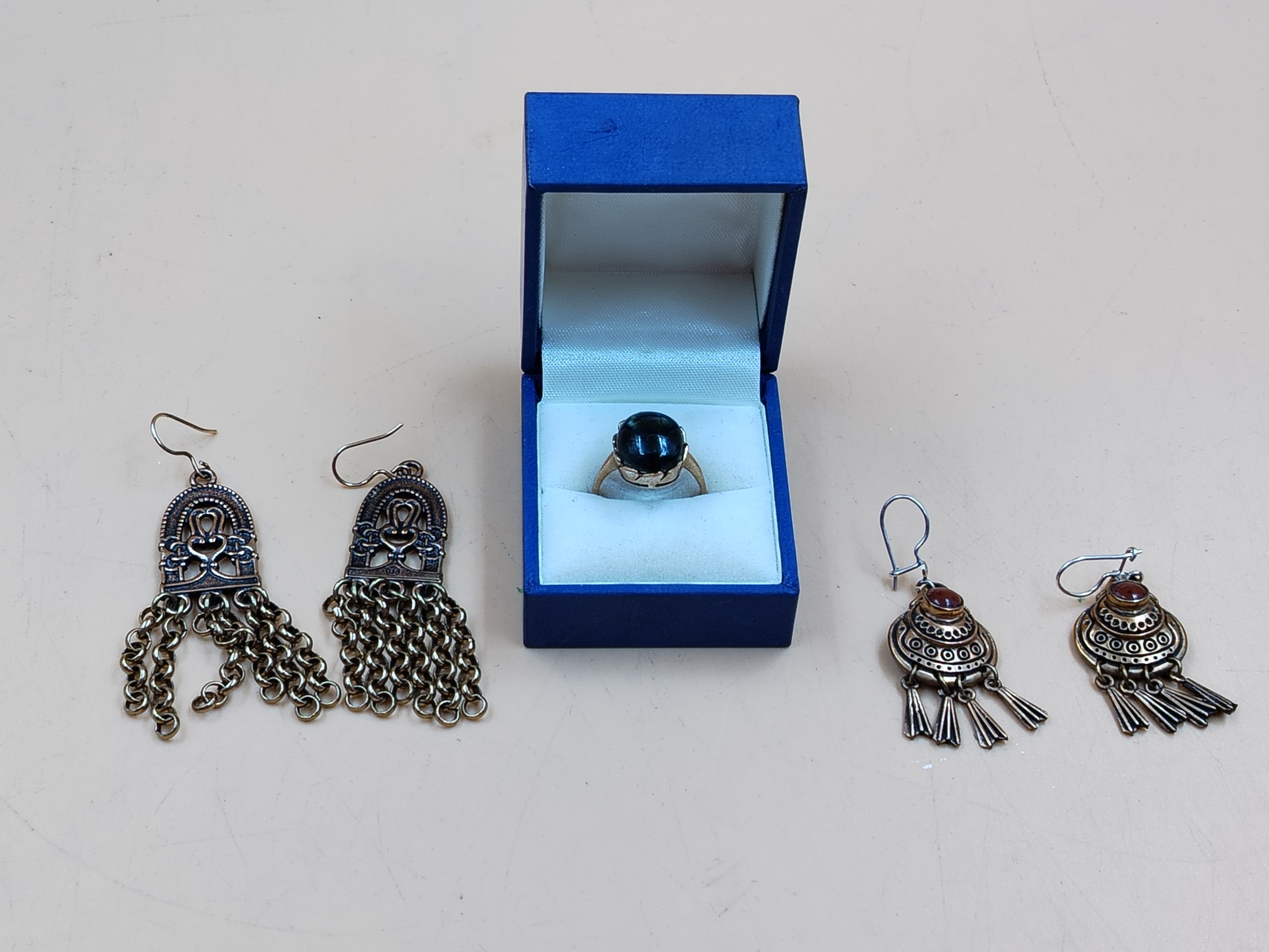 Kalevala Koru ym. - Huutokauppa Ekman