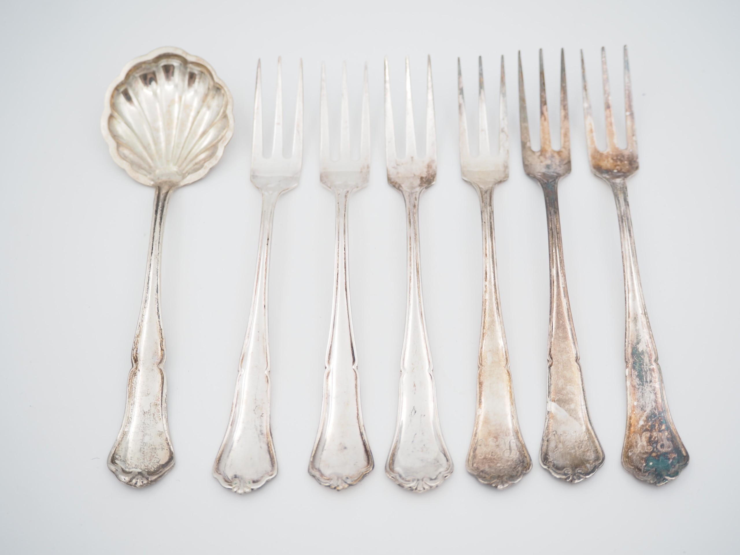 Hopeaa - Huutokauppa Ekman