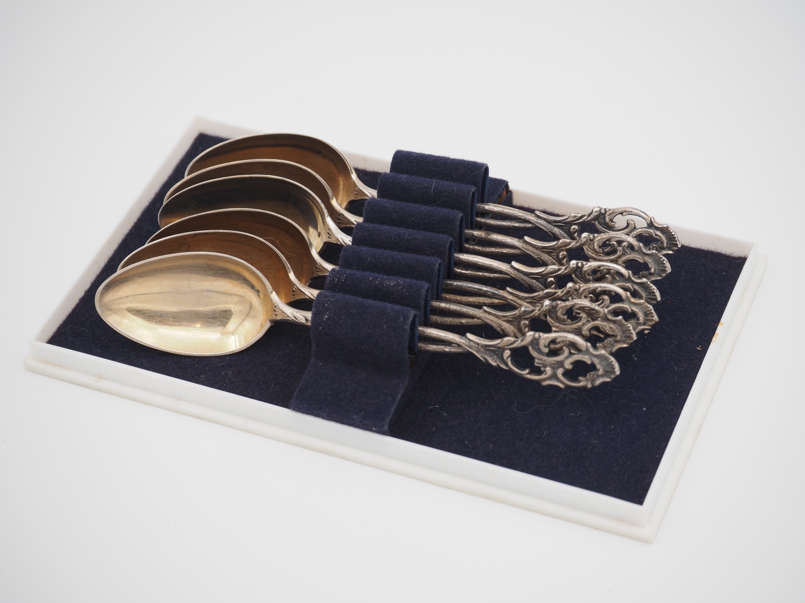 Hopea kahvilusikat - Huutokauppa Ekman