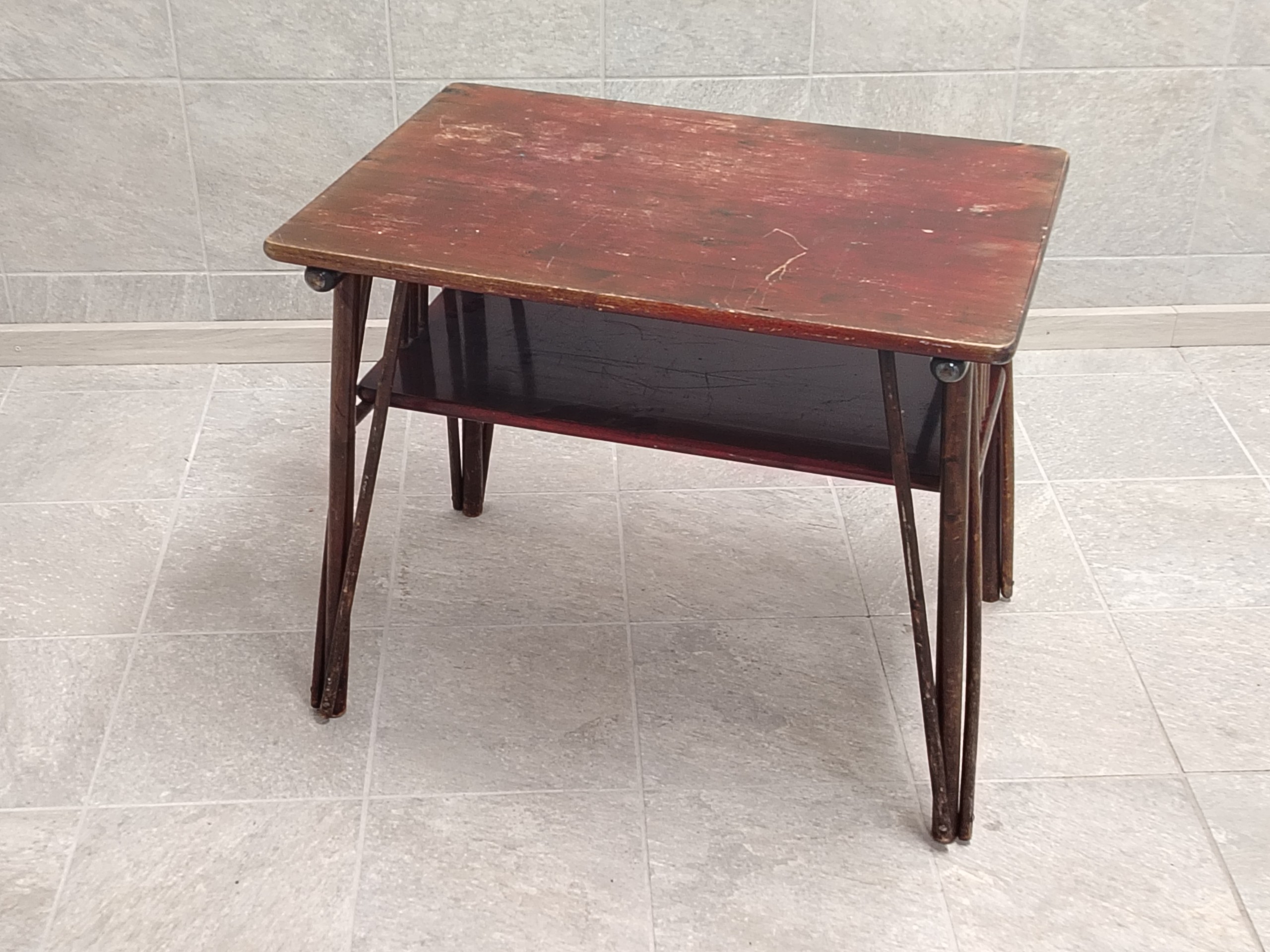 Muurame-pöytä - Huutokauppa Ekman