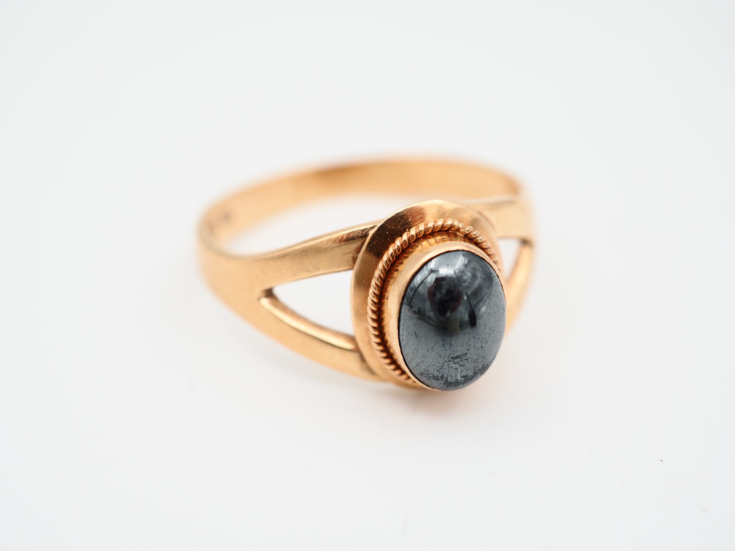 Kultasormus 14k - Huutokauppa Ekman