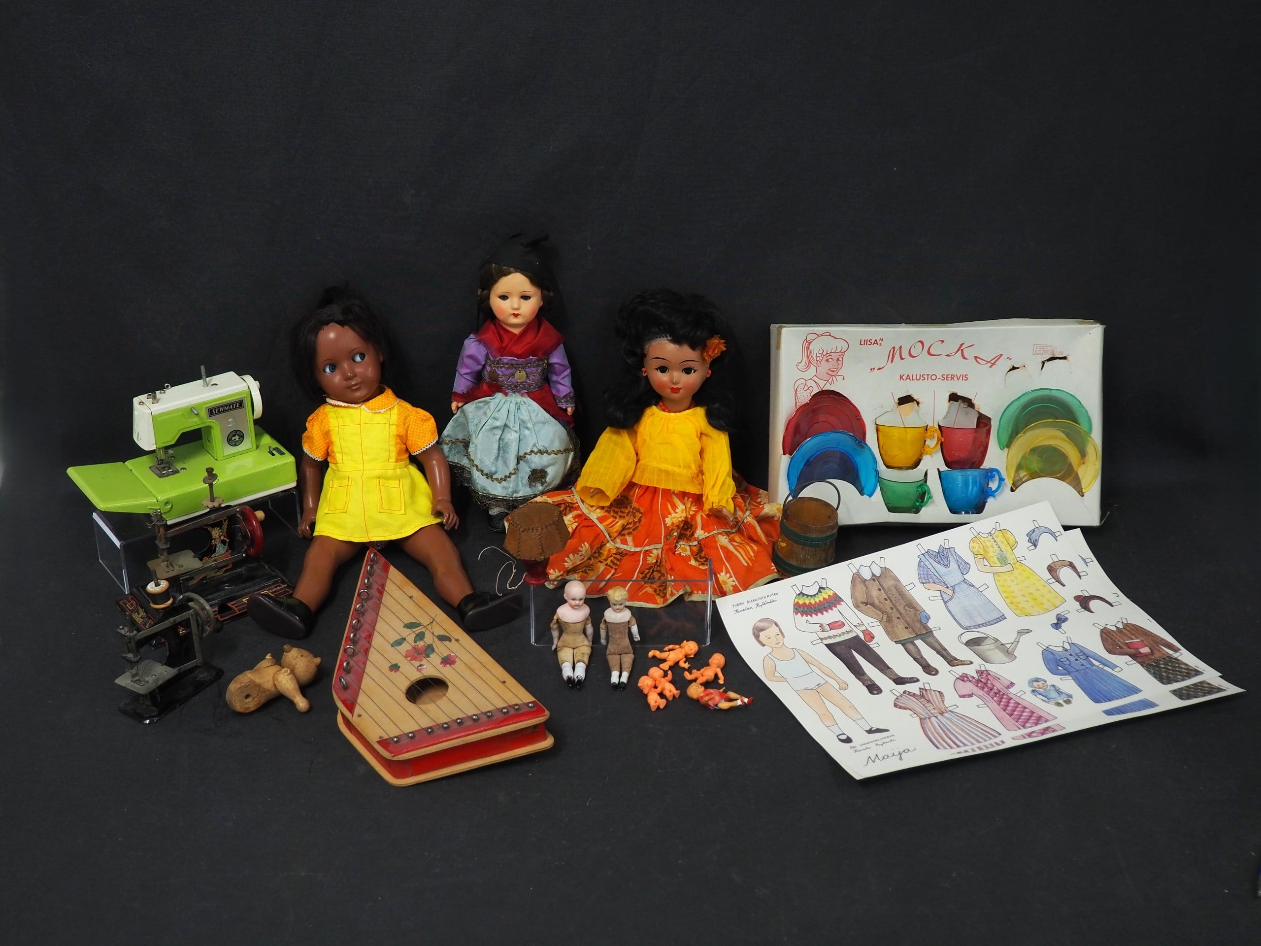 Nuket ym. - Huutokauppa Ekman