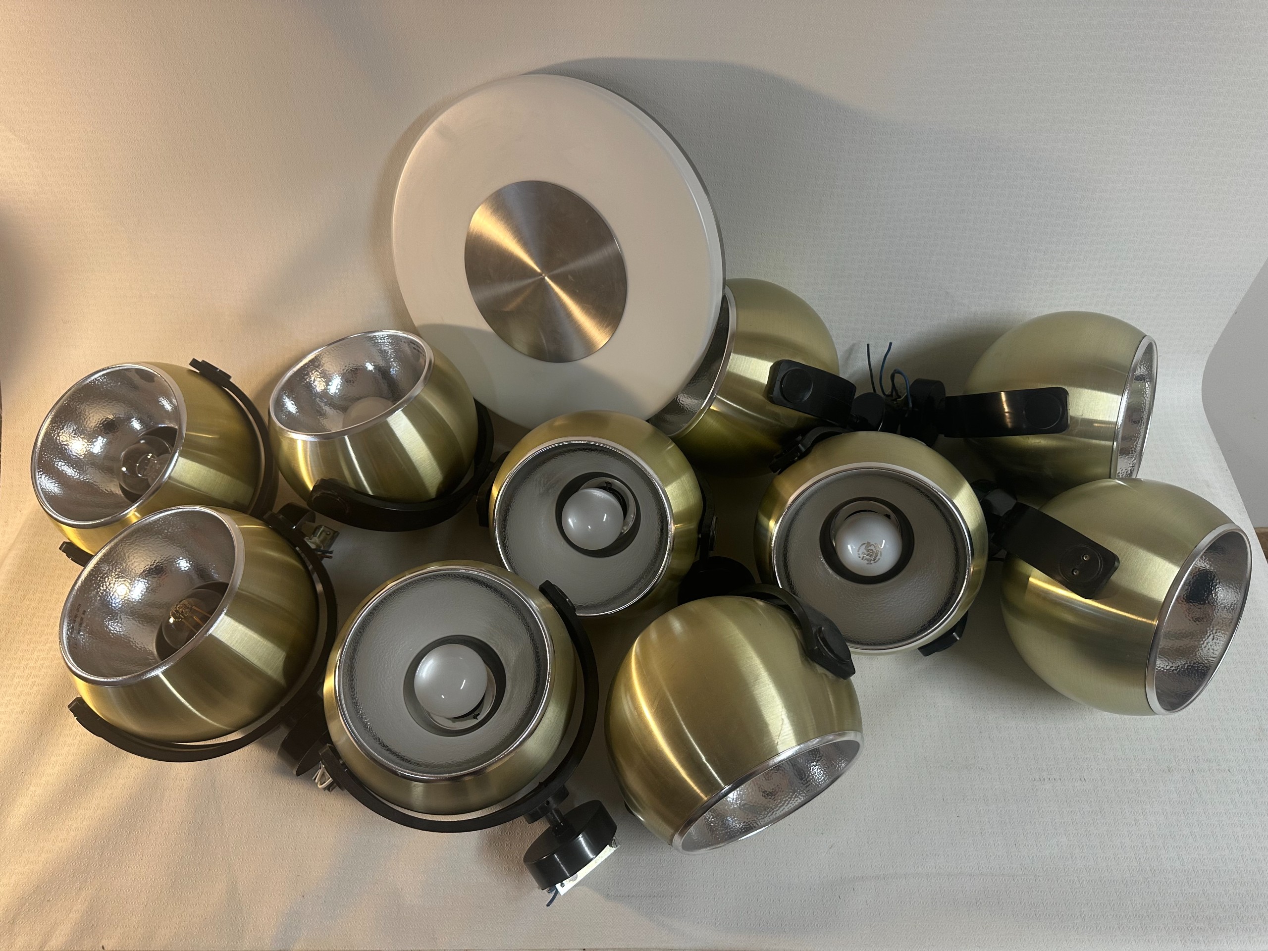 Valaisimet - Huutokauppa Ekman