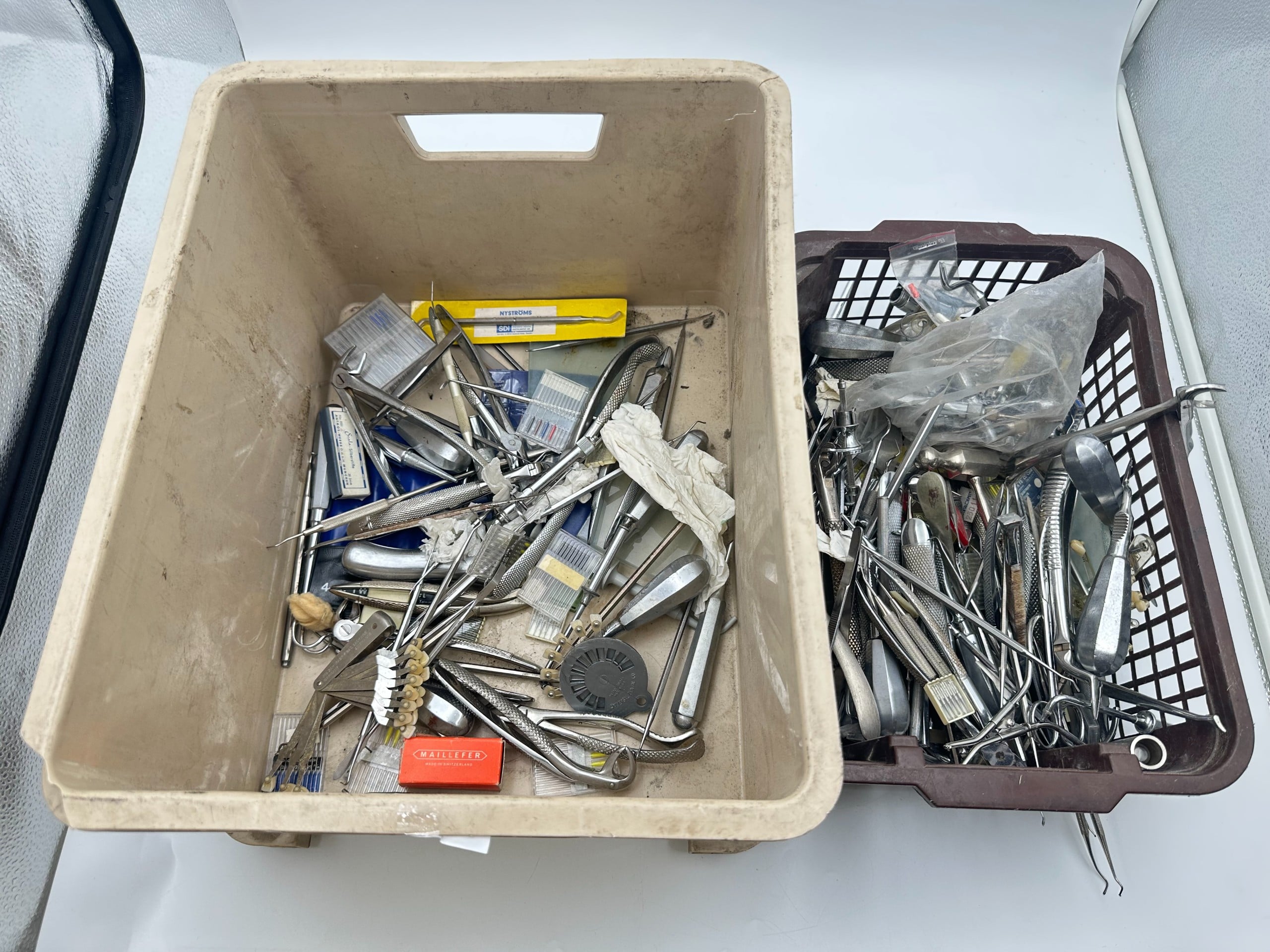 Hammaslääkärin välineet - Huutokauppa Ekman