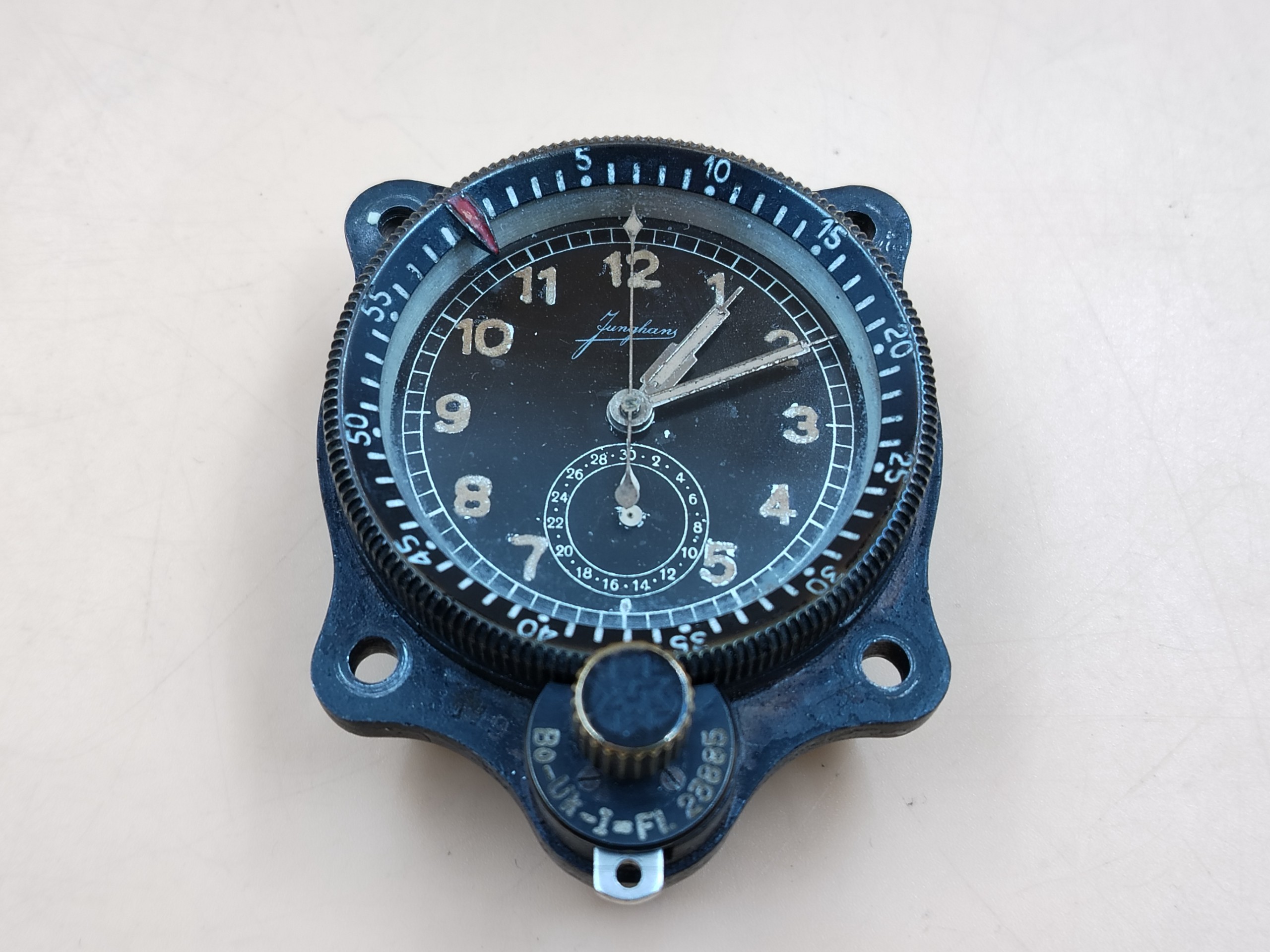 Lentokoneen kello/mittari - Huutokauppa Ekman