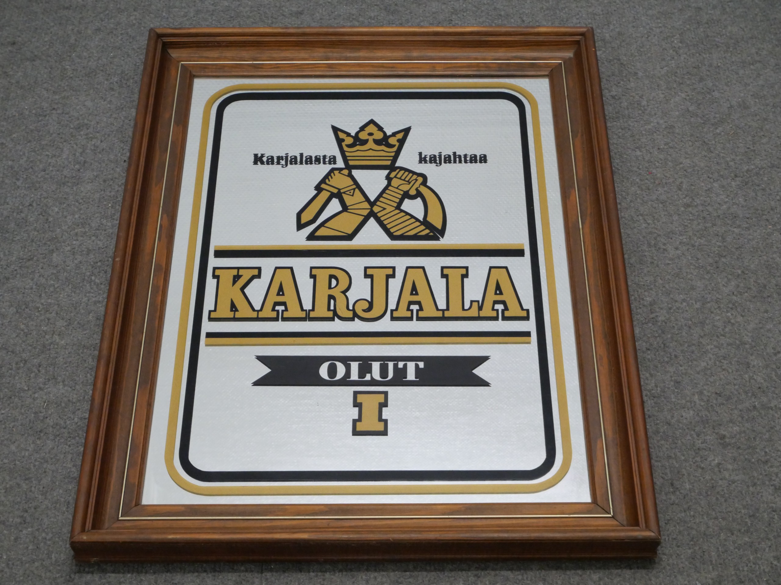 Karjala peili - Huutokauppa Ekman