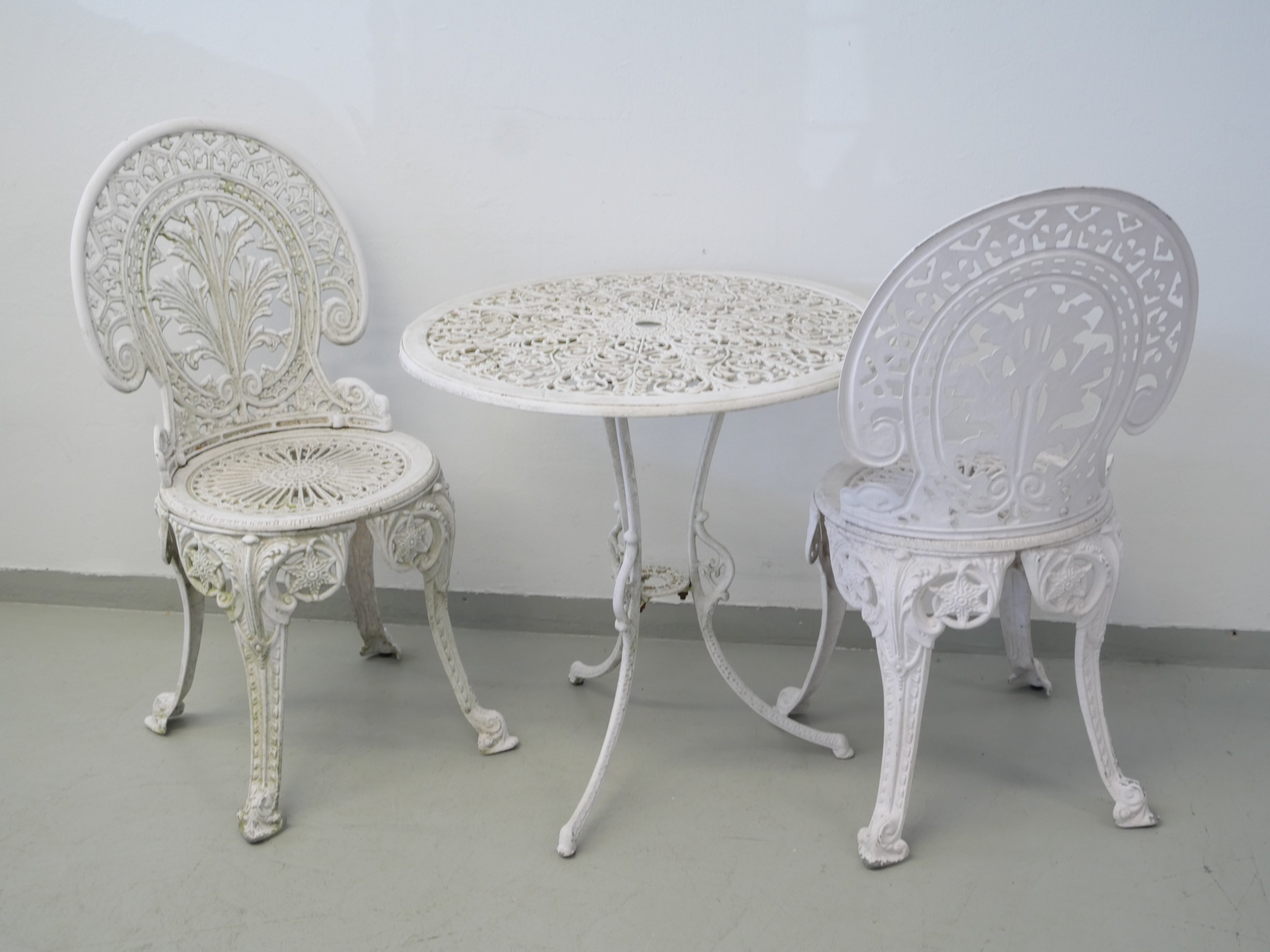 *Puutarhakalusteet - Huutokauppa Ekman