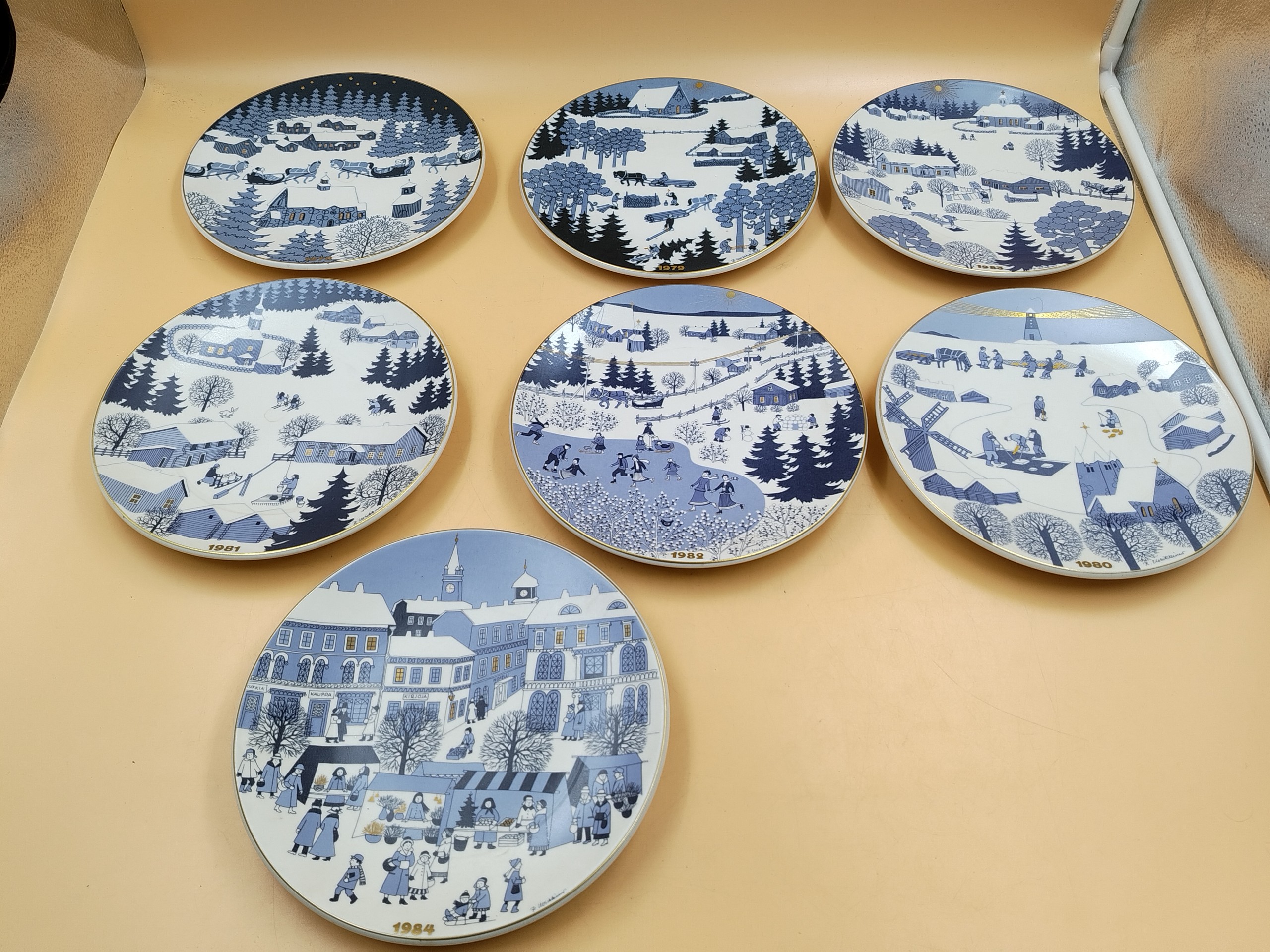 Raija Uosikkinen - Huutokauppa Ekman