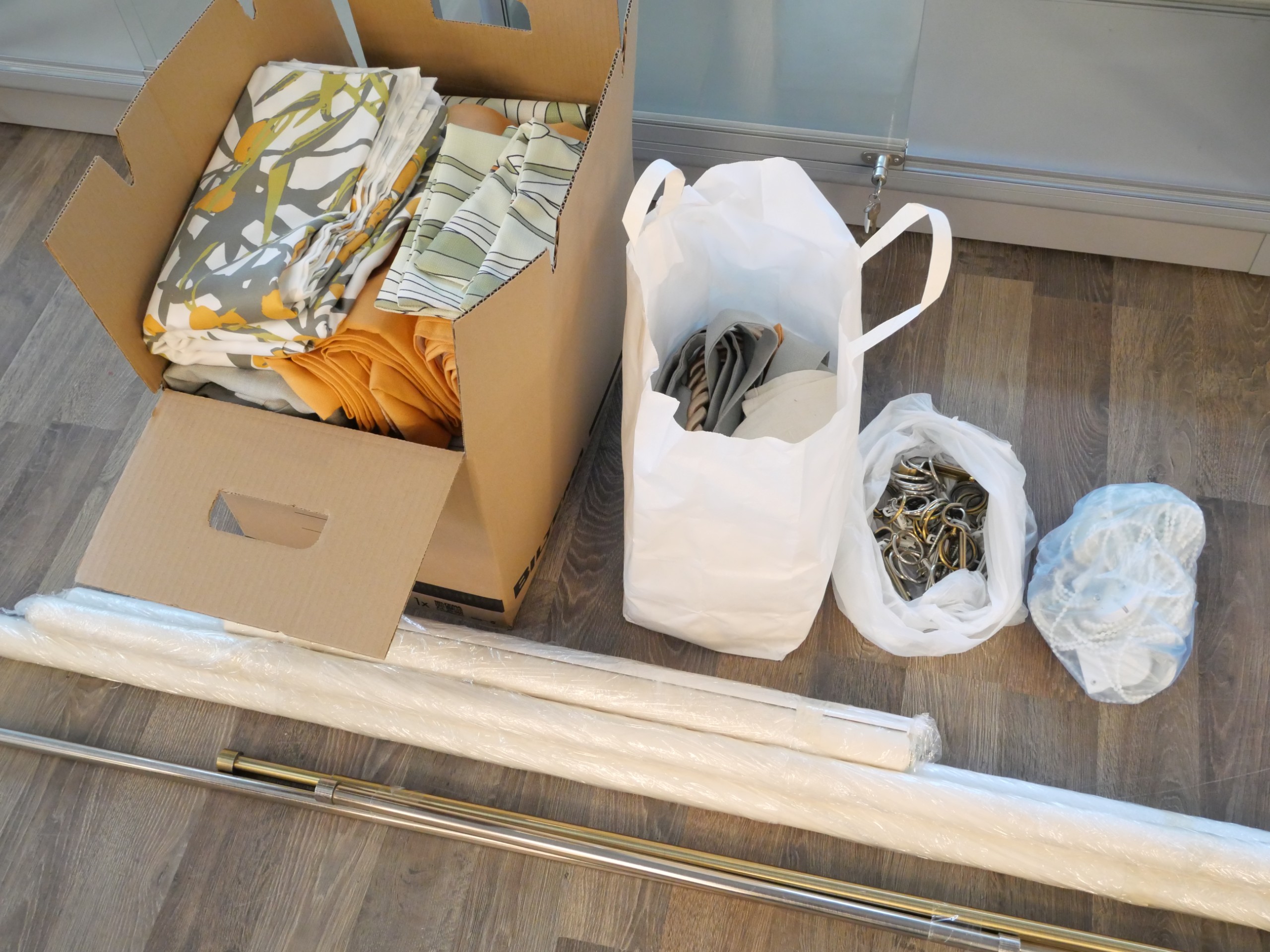 Verhot ym. - Huutokauppa Ekman