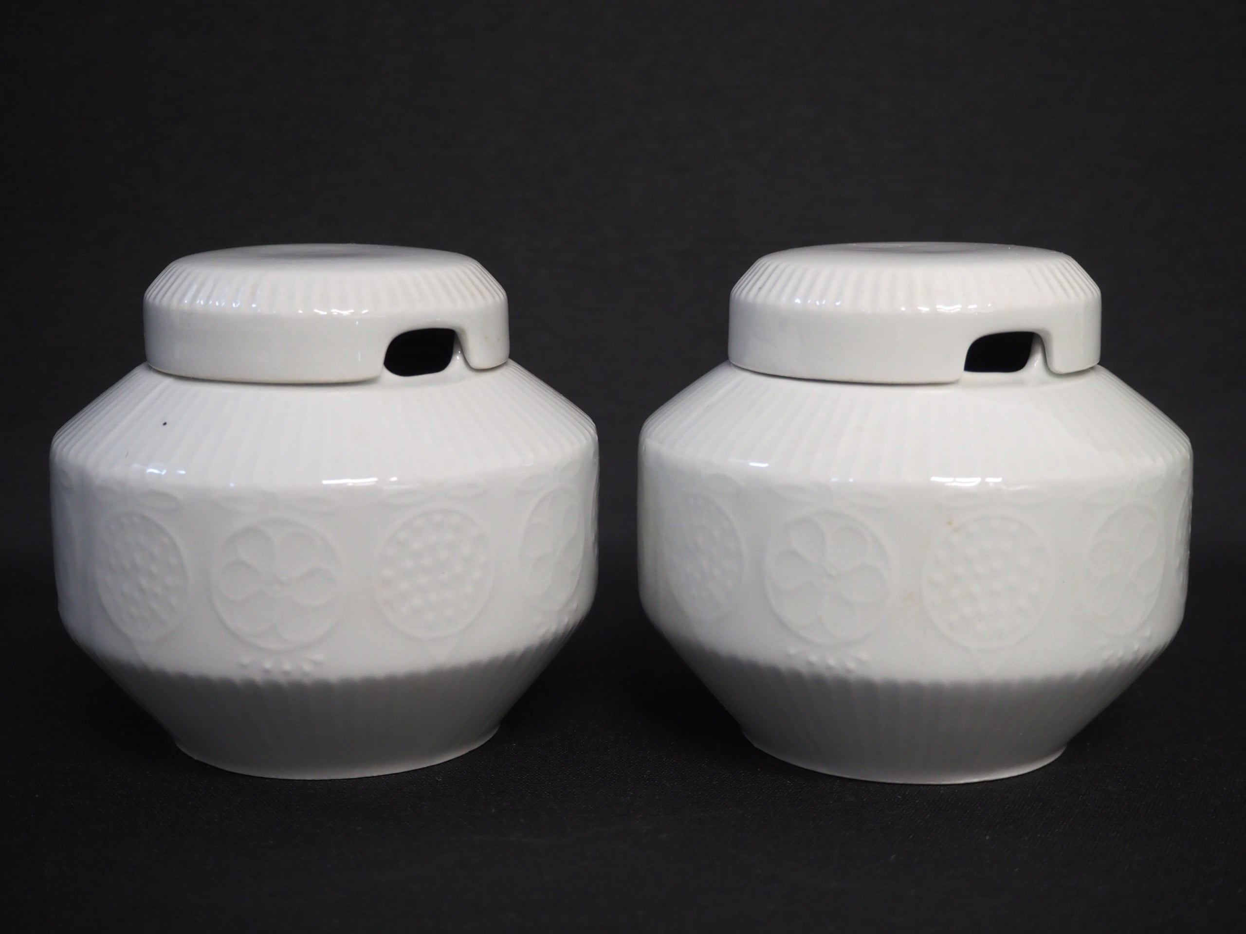 Arabia Bonbonnier - Huutokauppa Ekman