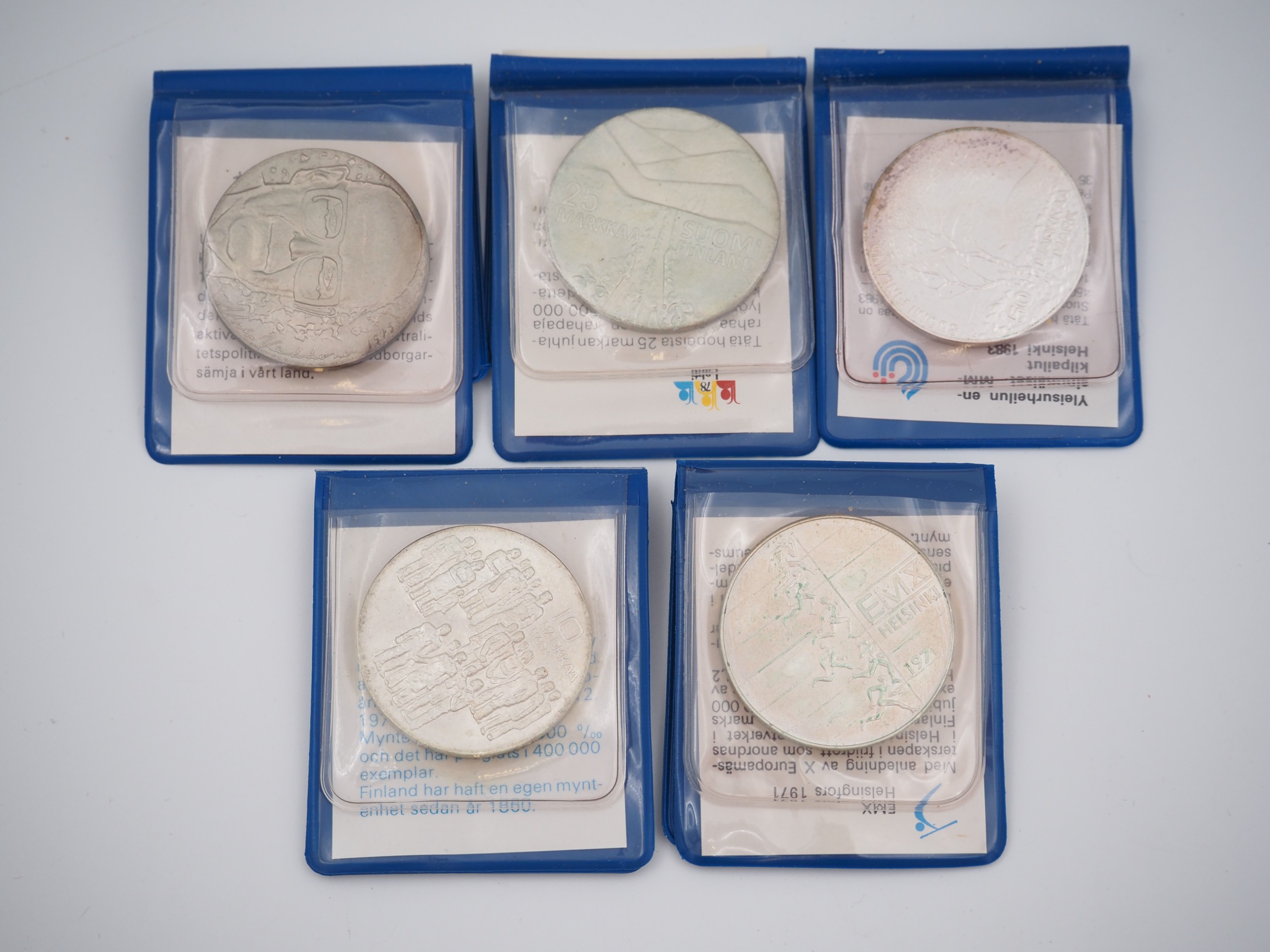 Juhlarahat - Huutokauppa Ekman