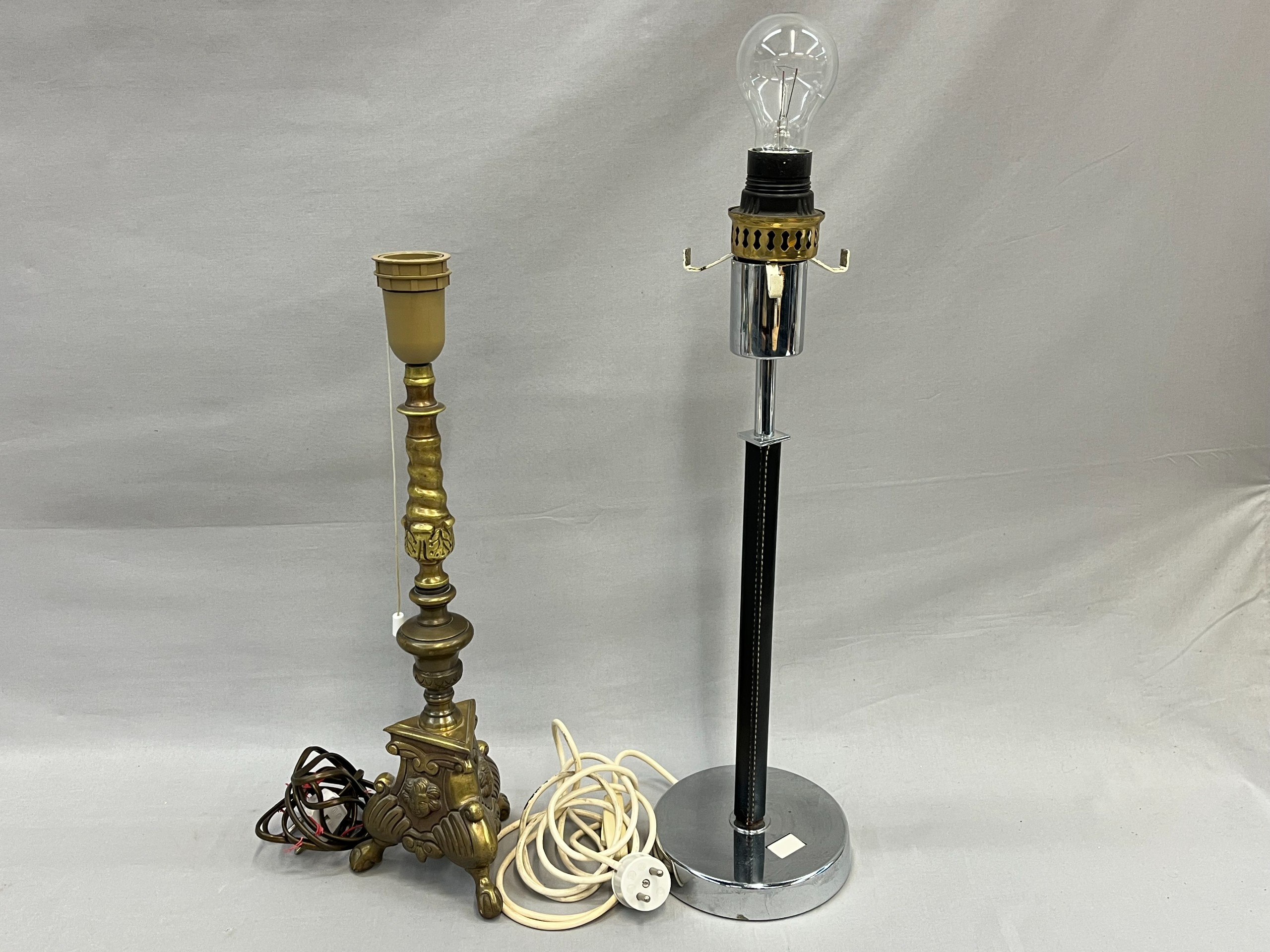 Pöytävalaisimet - Huutokauppa Ekman