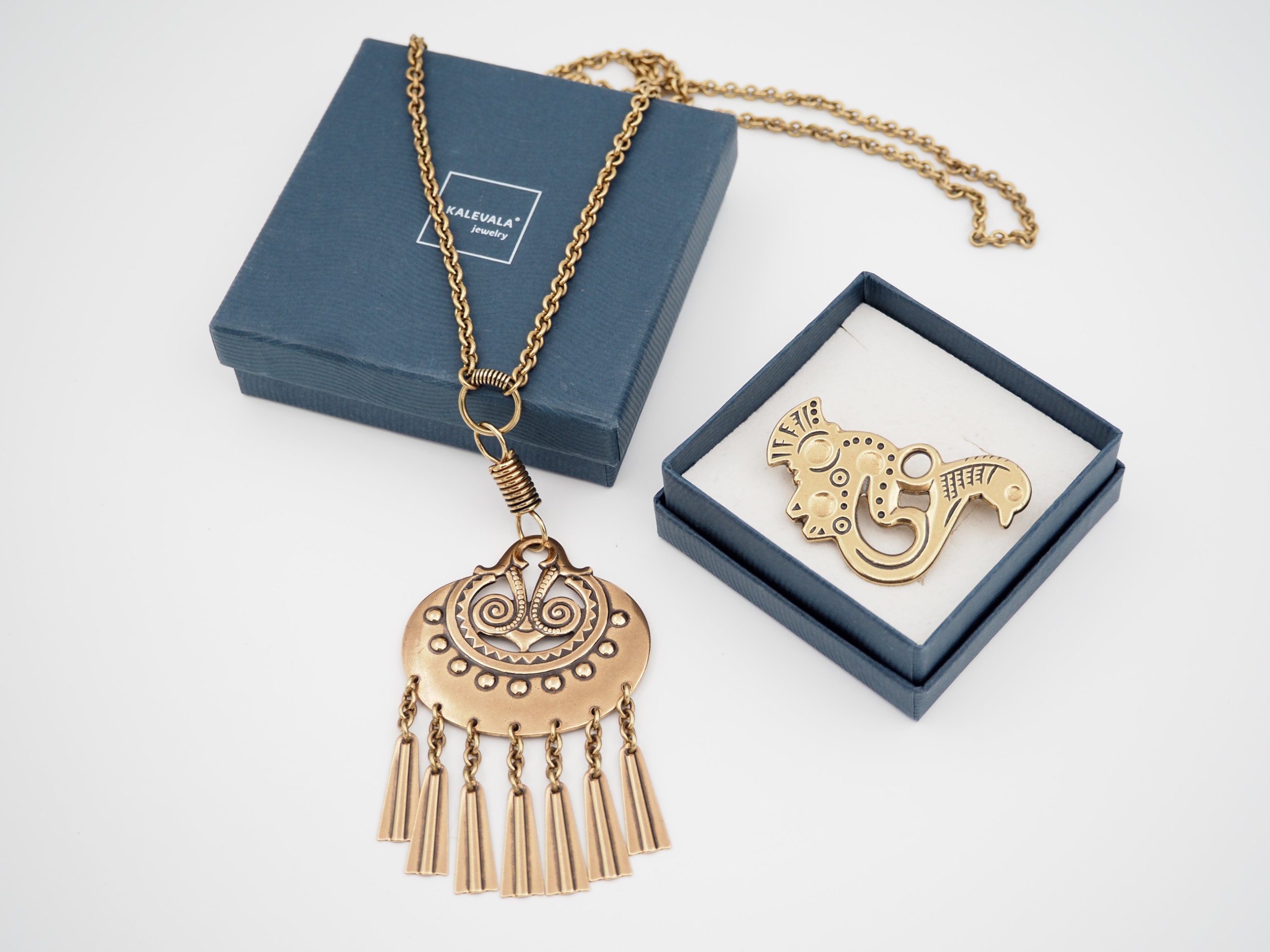 Kalevala Koru - Huutokauppa Ekman