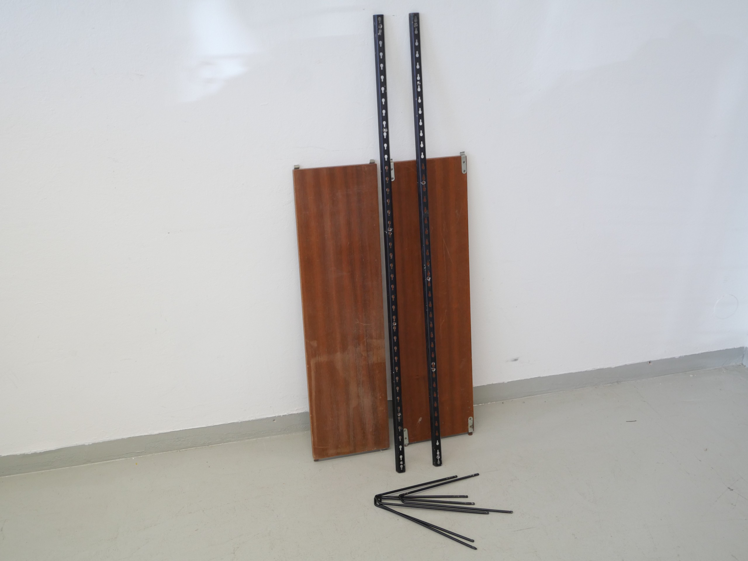 *Seinähyllykkö - Huutokauppa Ekman