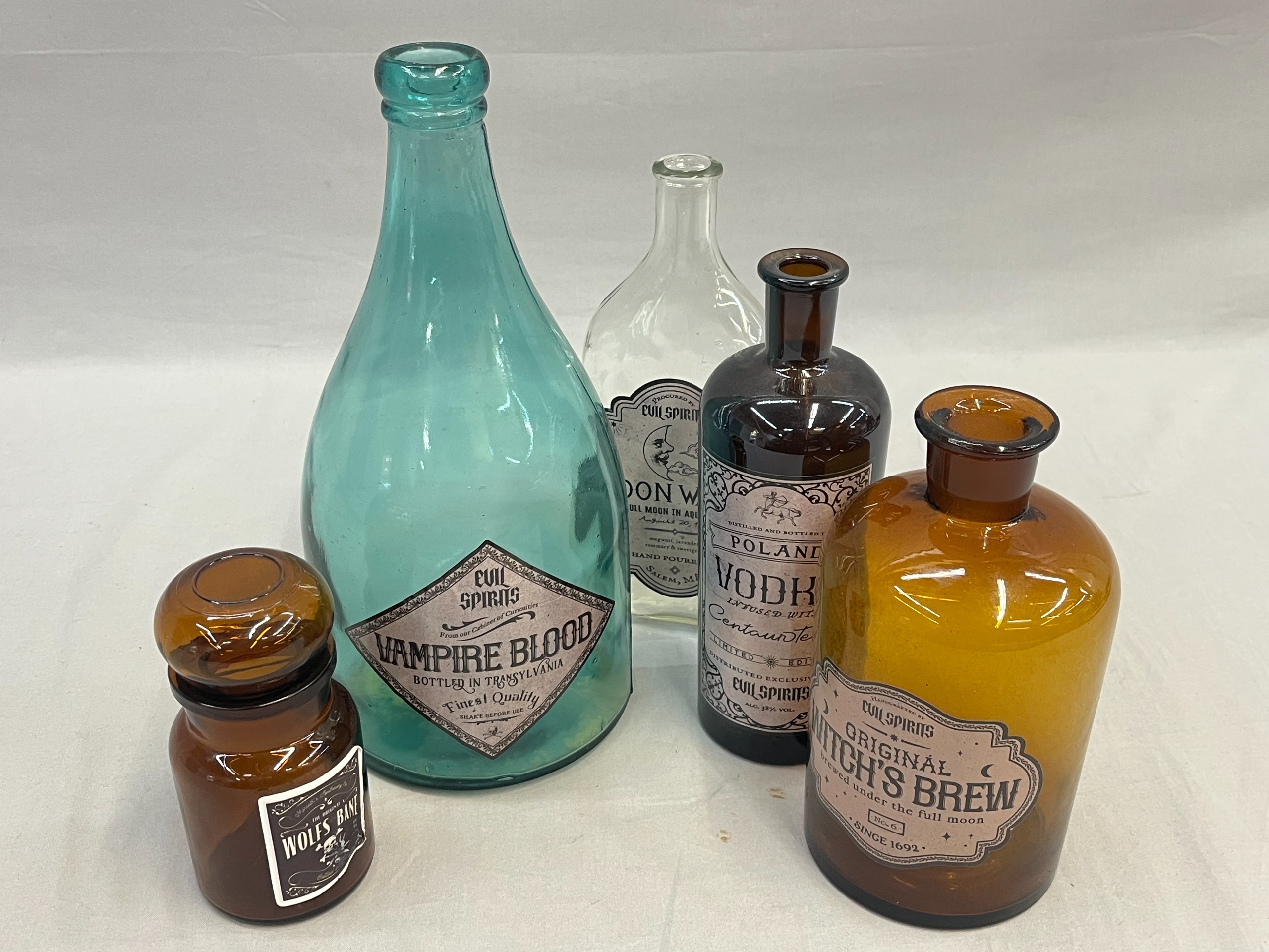 Pullot - Huutokauppa Ekman