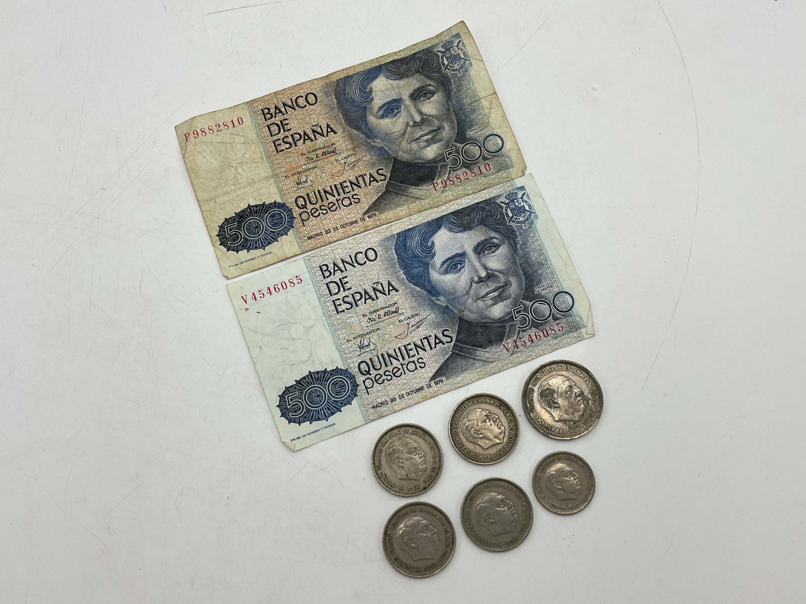 Pesetat - Huutokauppa Ekman