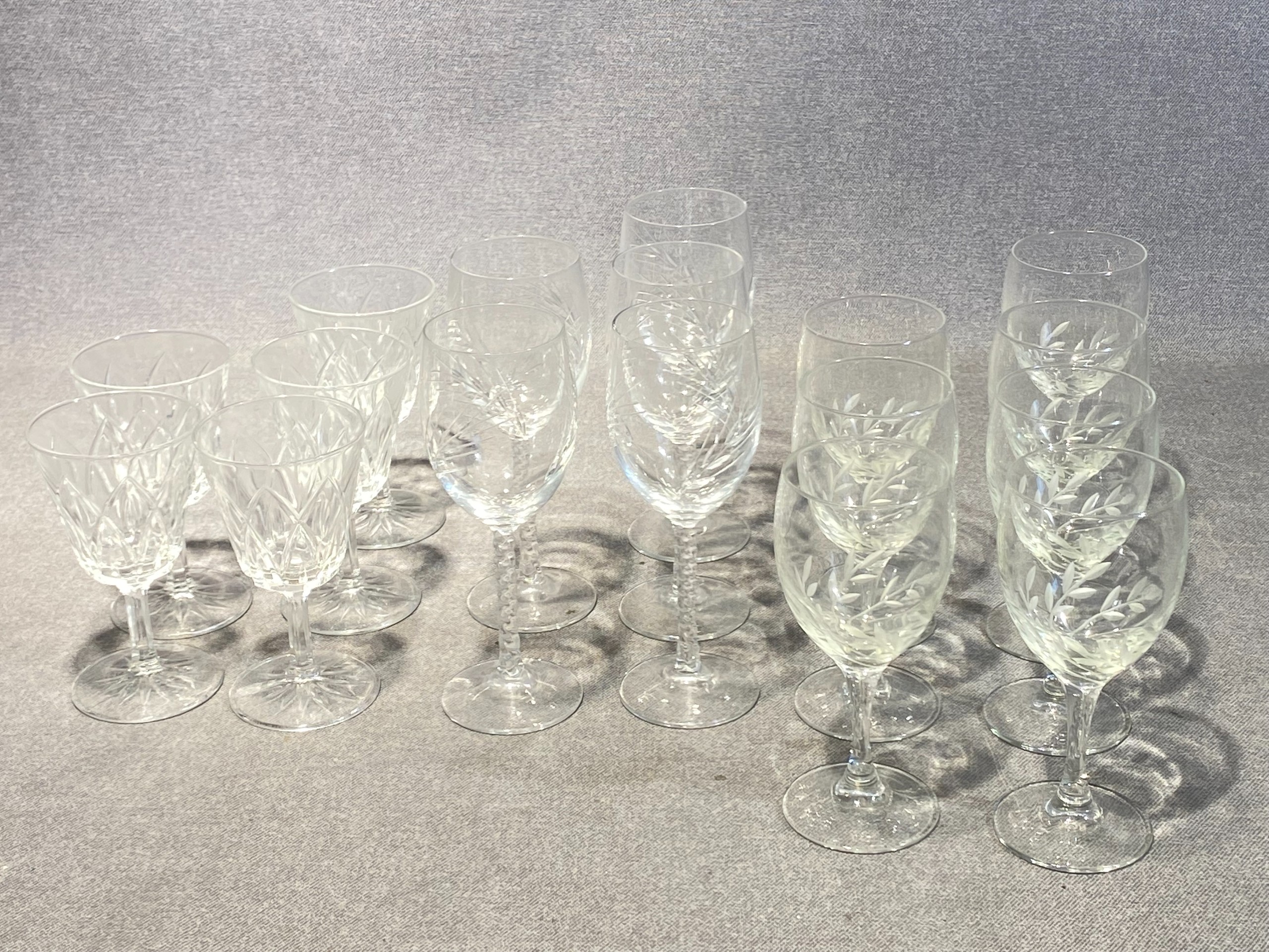 Viinilaseja - Huutokauppa Ekman