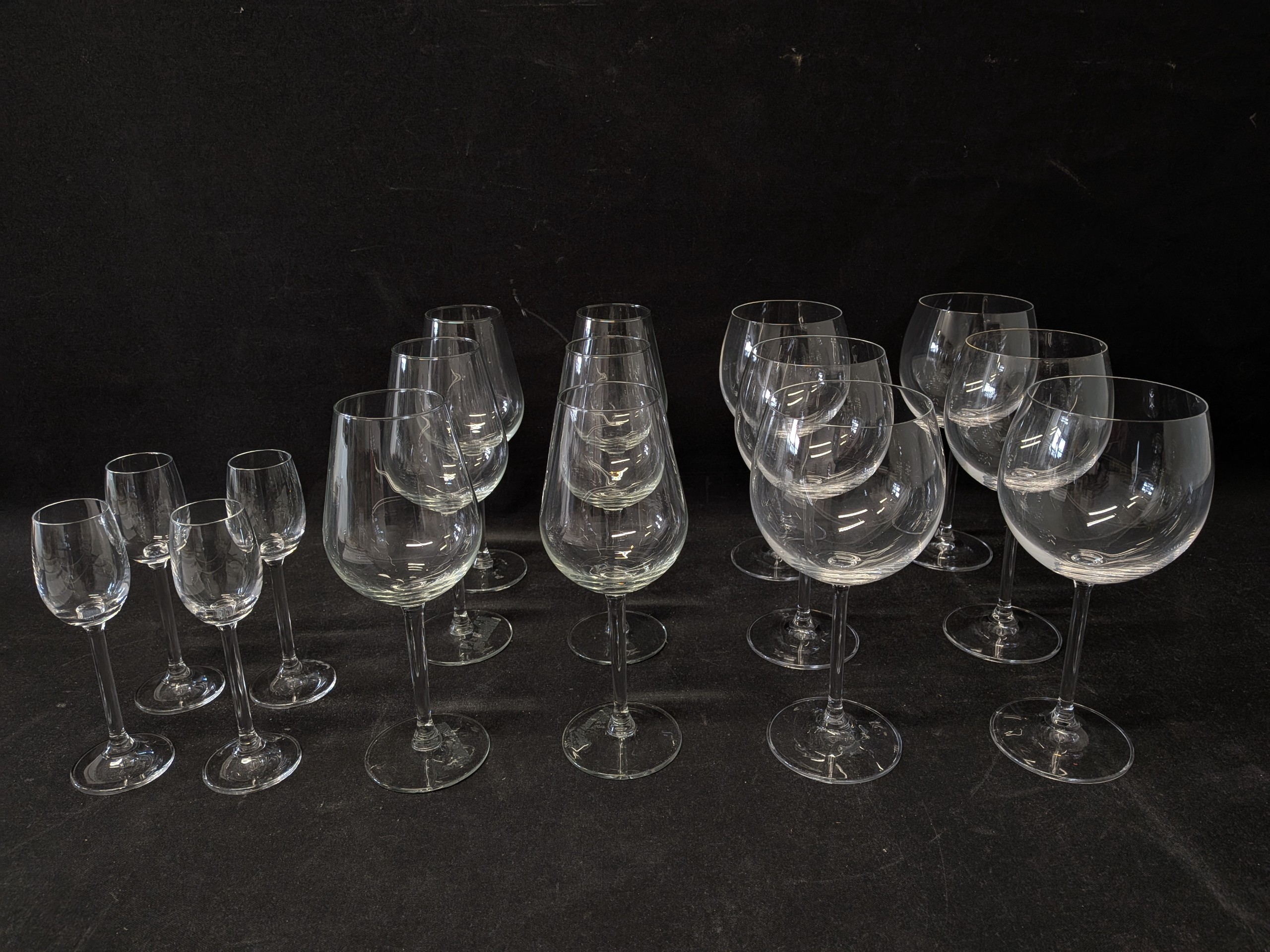 Viinilasit ym. - Huutokauppa Ekman