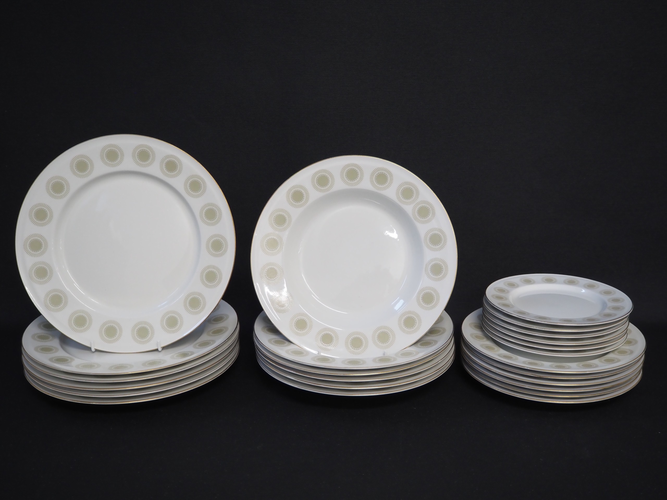 Arabia Bellis - Huutokauppa Ekman