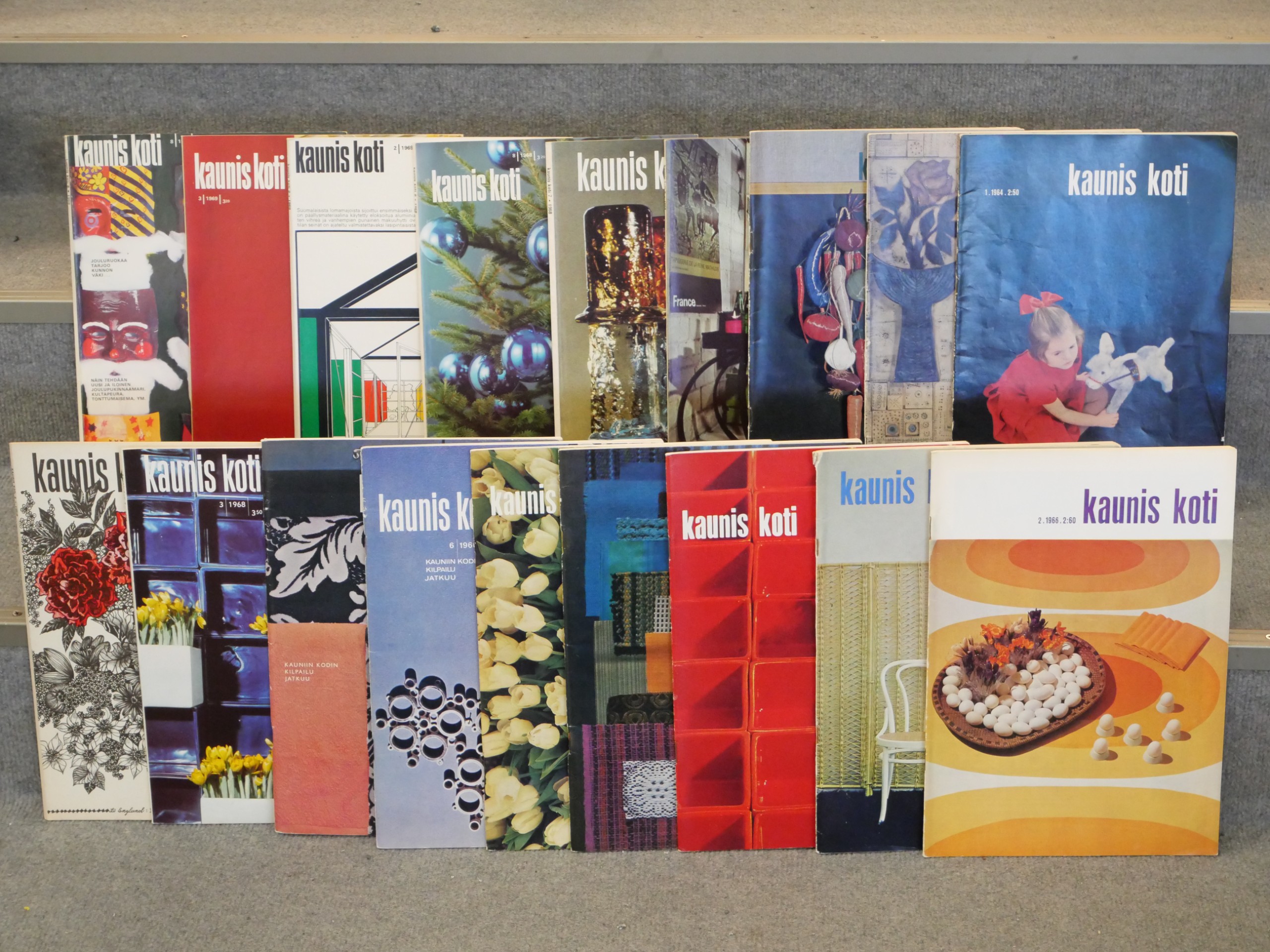 Kaunis koti lehdet - Huutokauppa Ekman