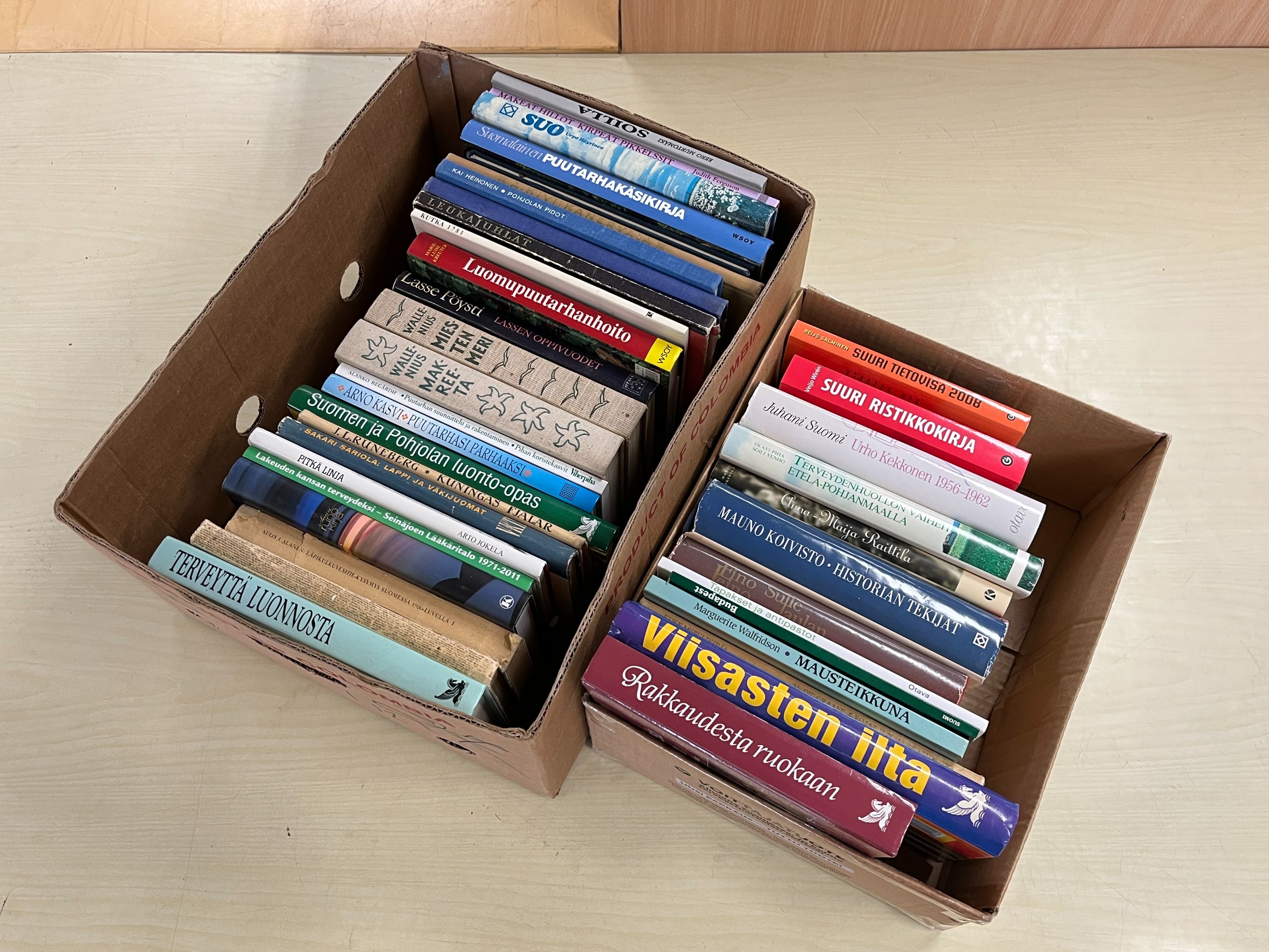 Kirjallisuus - Huutokauppa Ekman