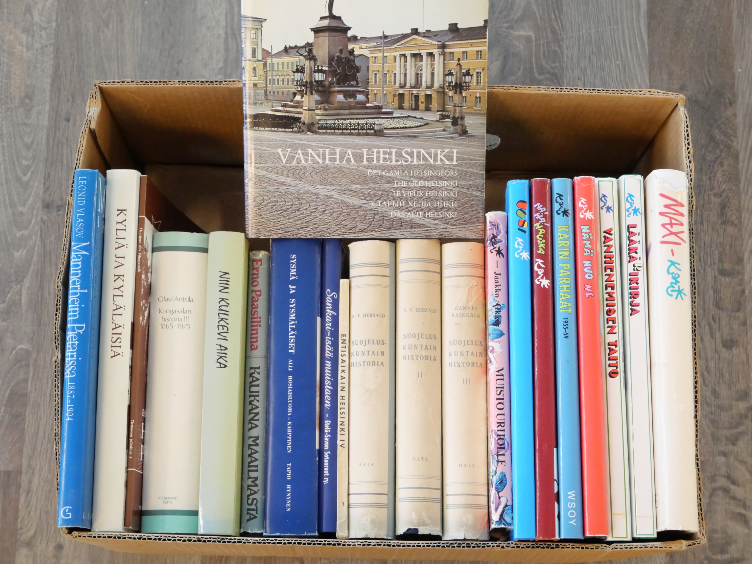 Kirjat - Huutokauppa Ekman