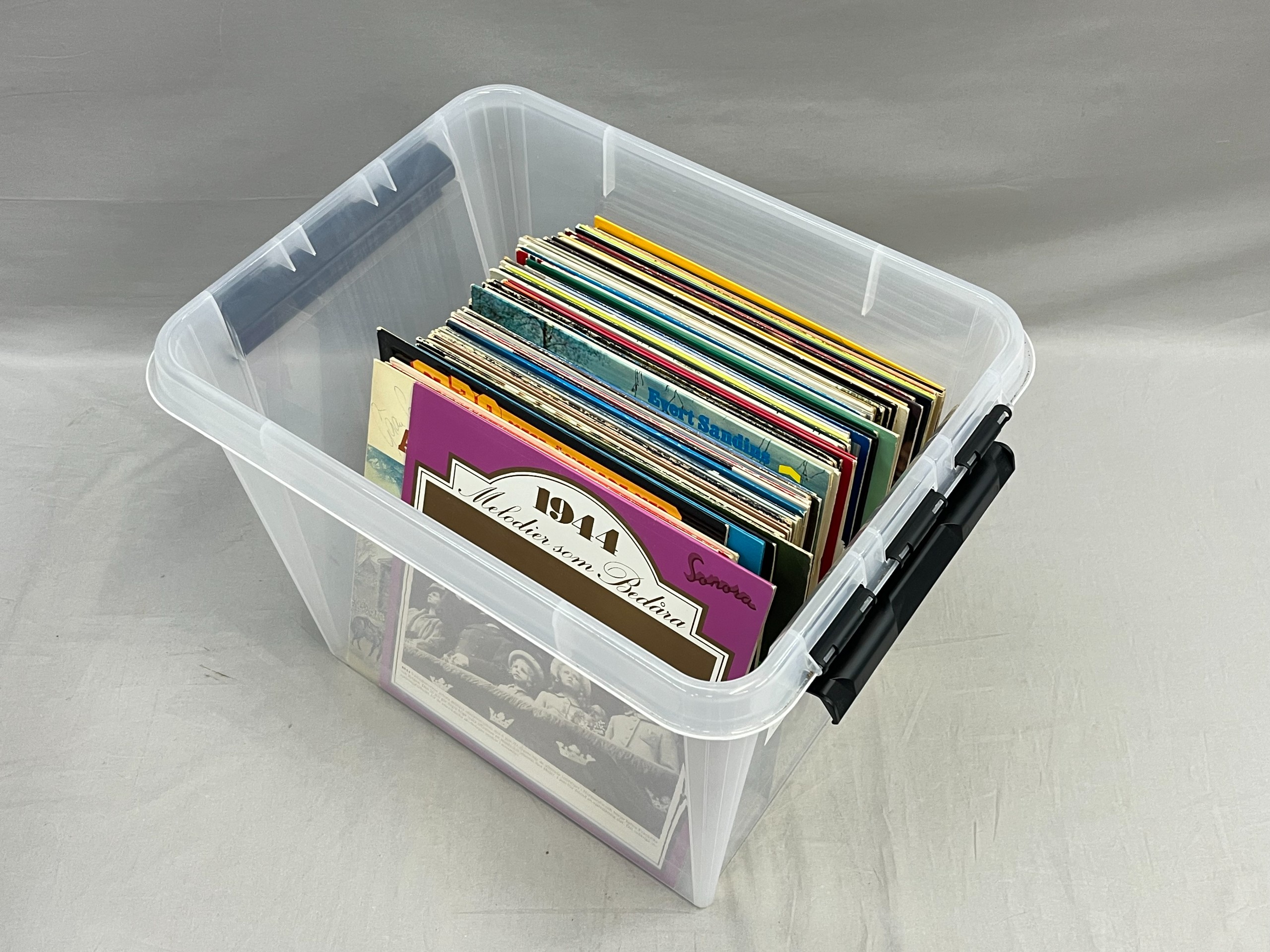 Vinyylilevyt - Huutokauppa Ekman