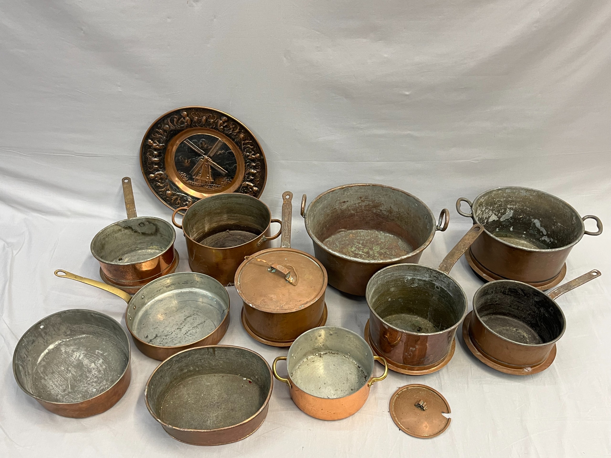 Kupariastiat - Huutokauppa Ekman