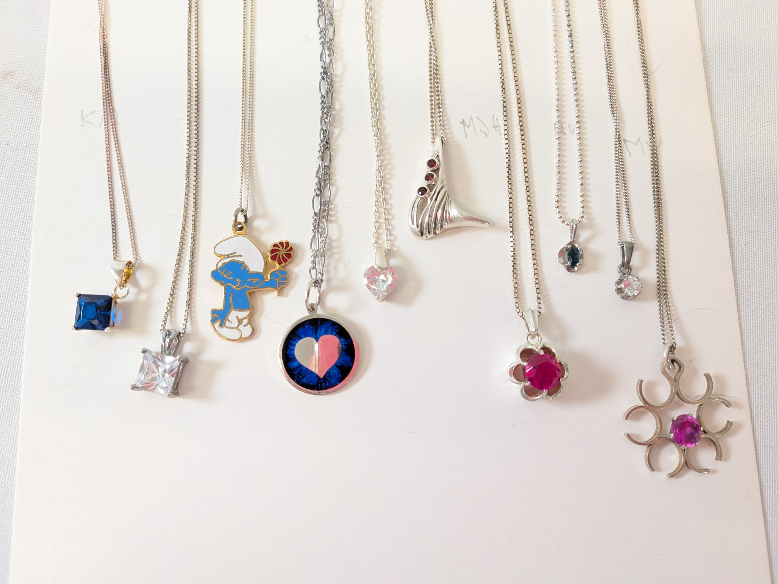 Kaulakorut - Huutokauppa Ekman