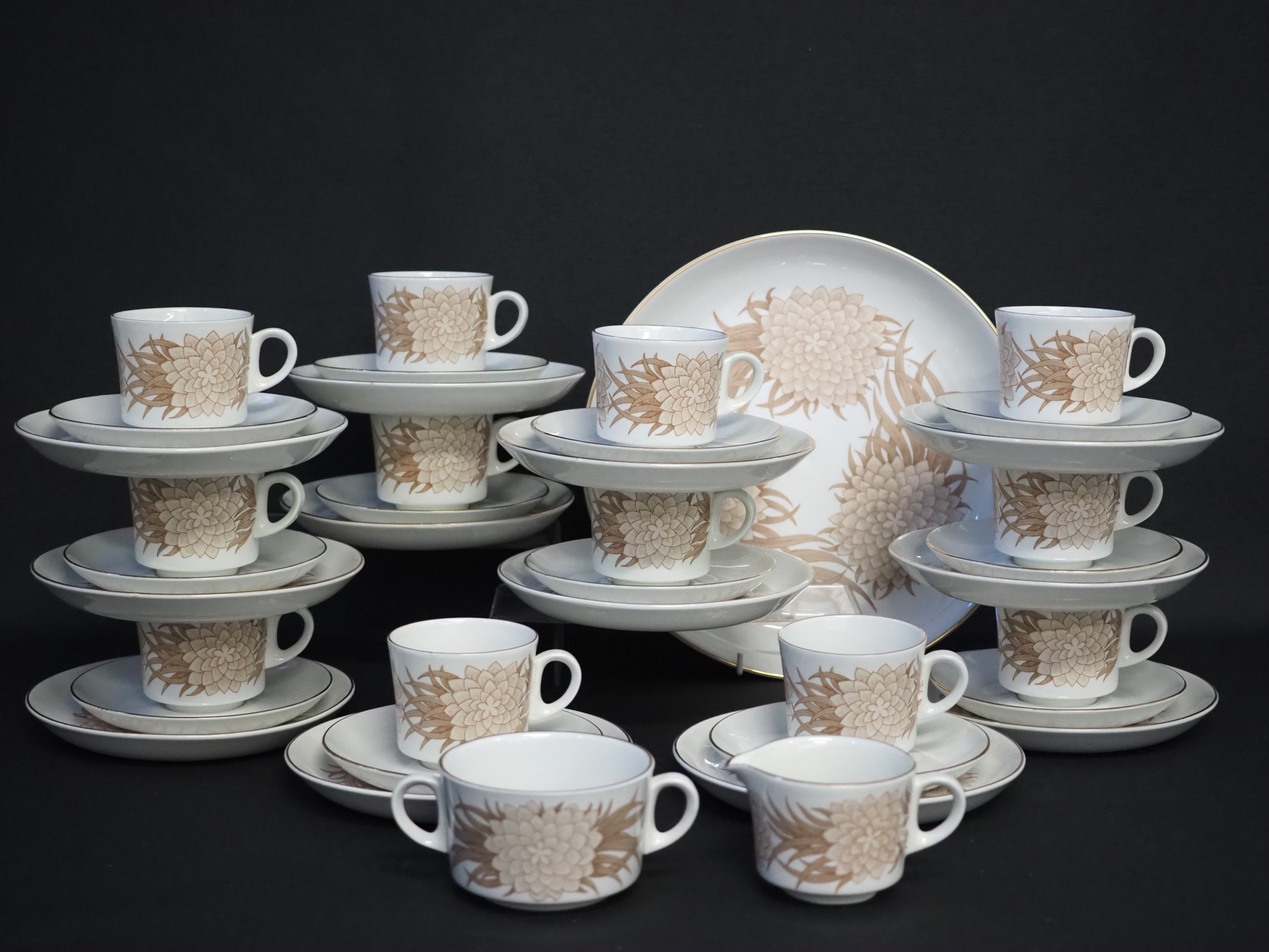 Arabia Pulmu - Huutokauppa Ekman