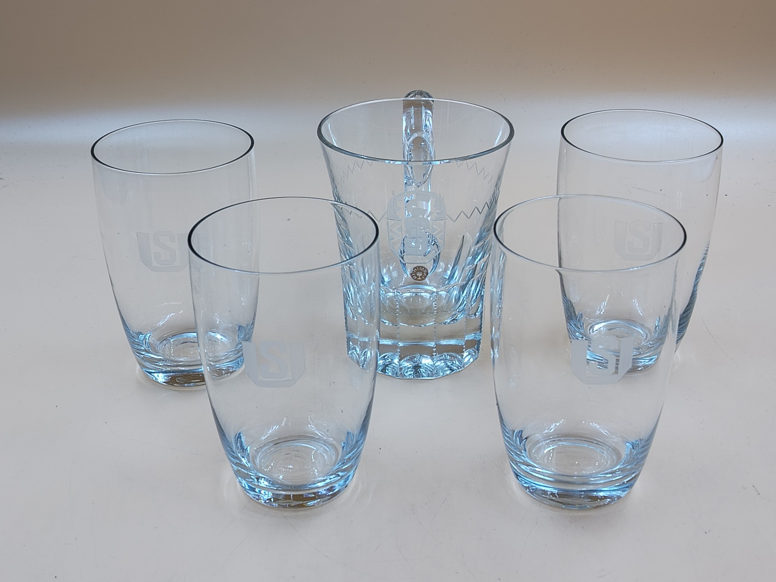 Uusi Suomi - Huutokauppa Ekman