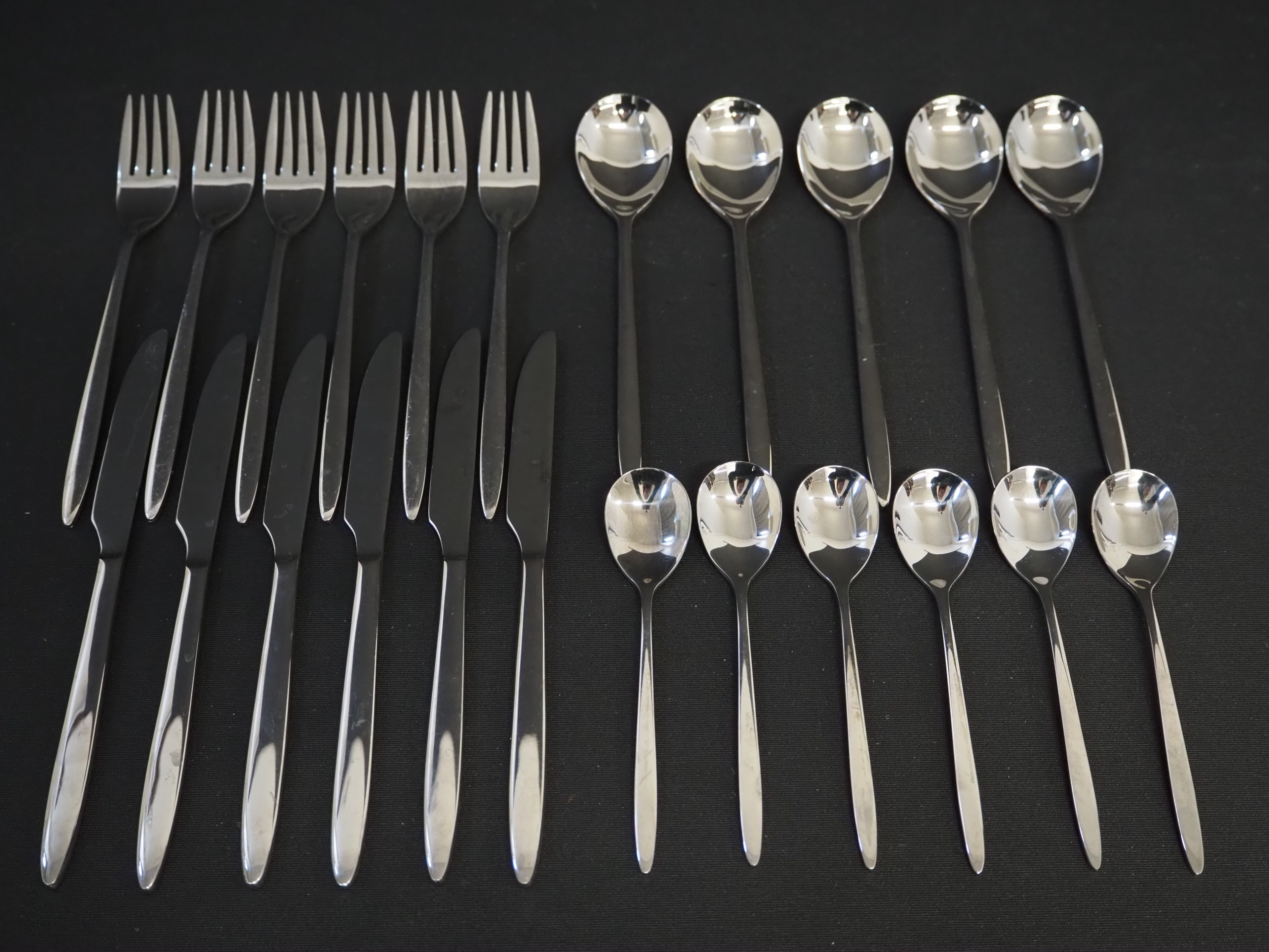 Hackman Tuulia - Huutokauppa Ekman