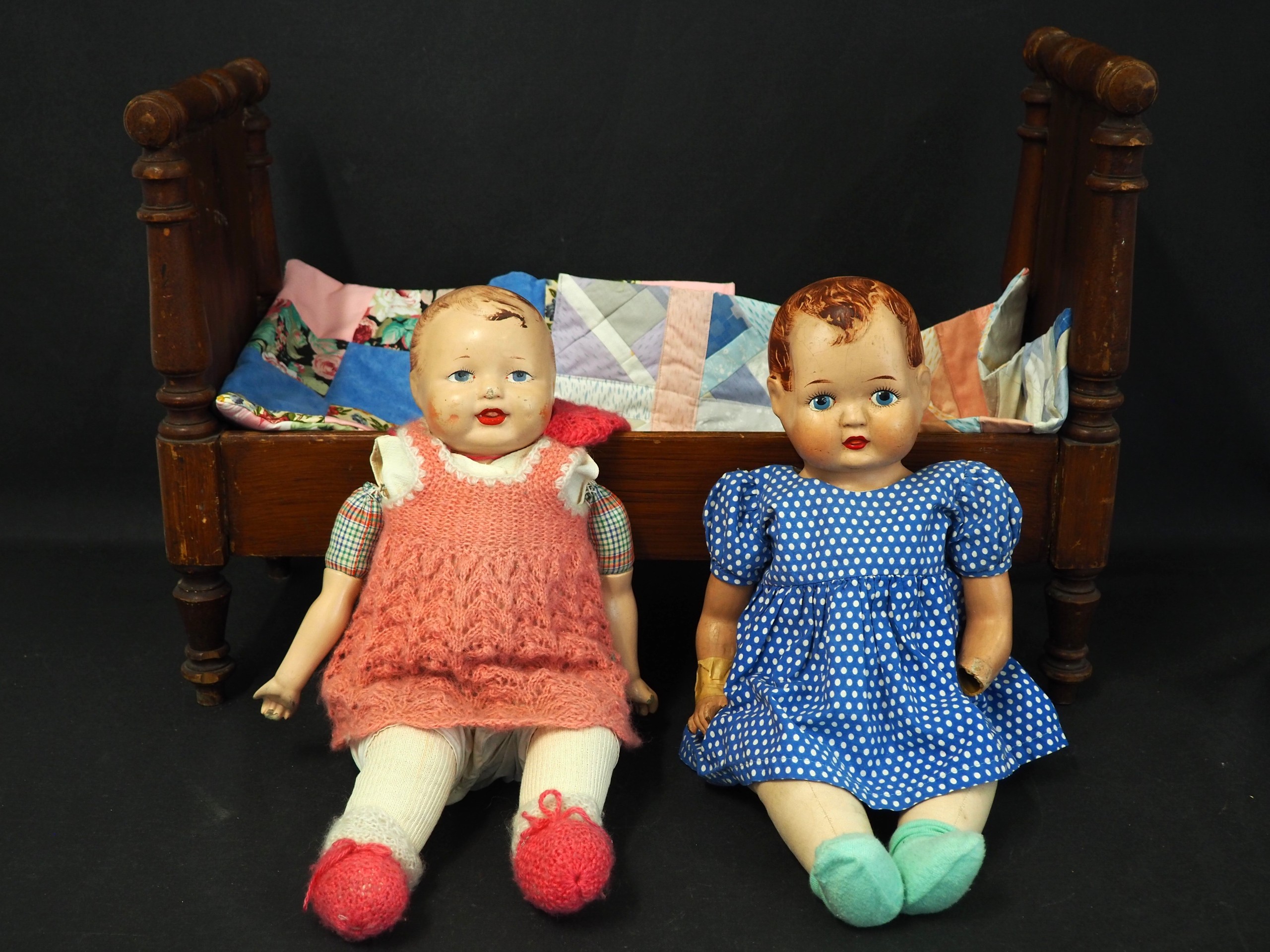 Nuket ja sänky - Huutokauppa Ekman