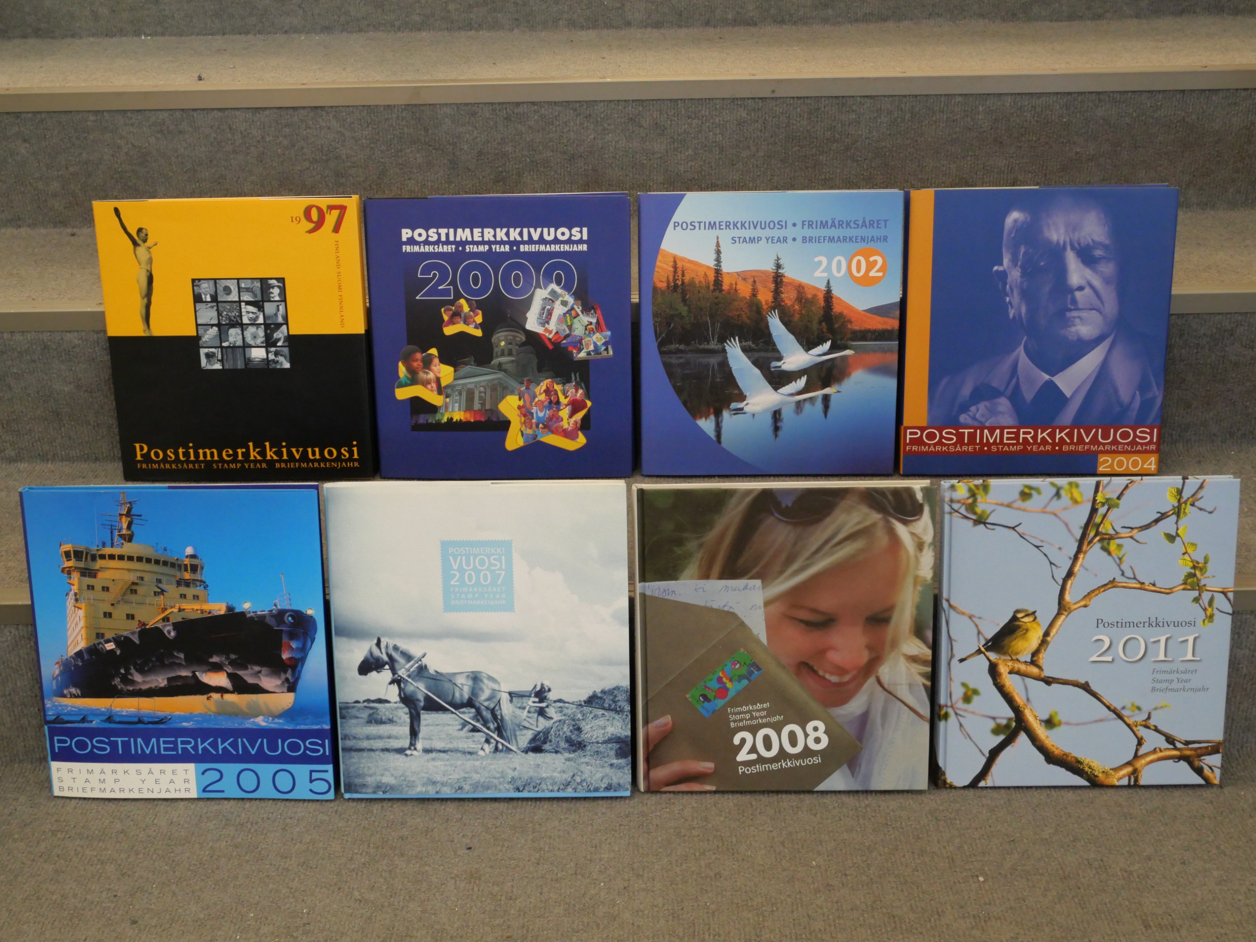 Postimerkki kirjat - Huutokauppa Ekman