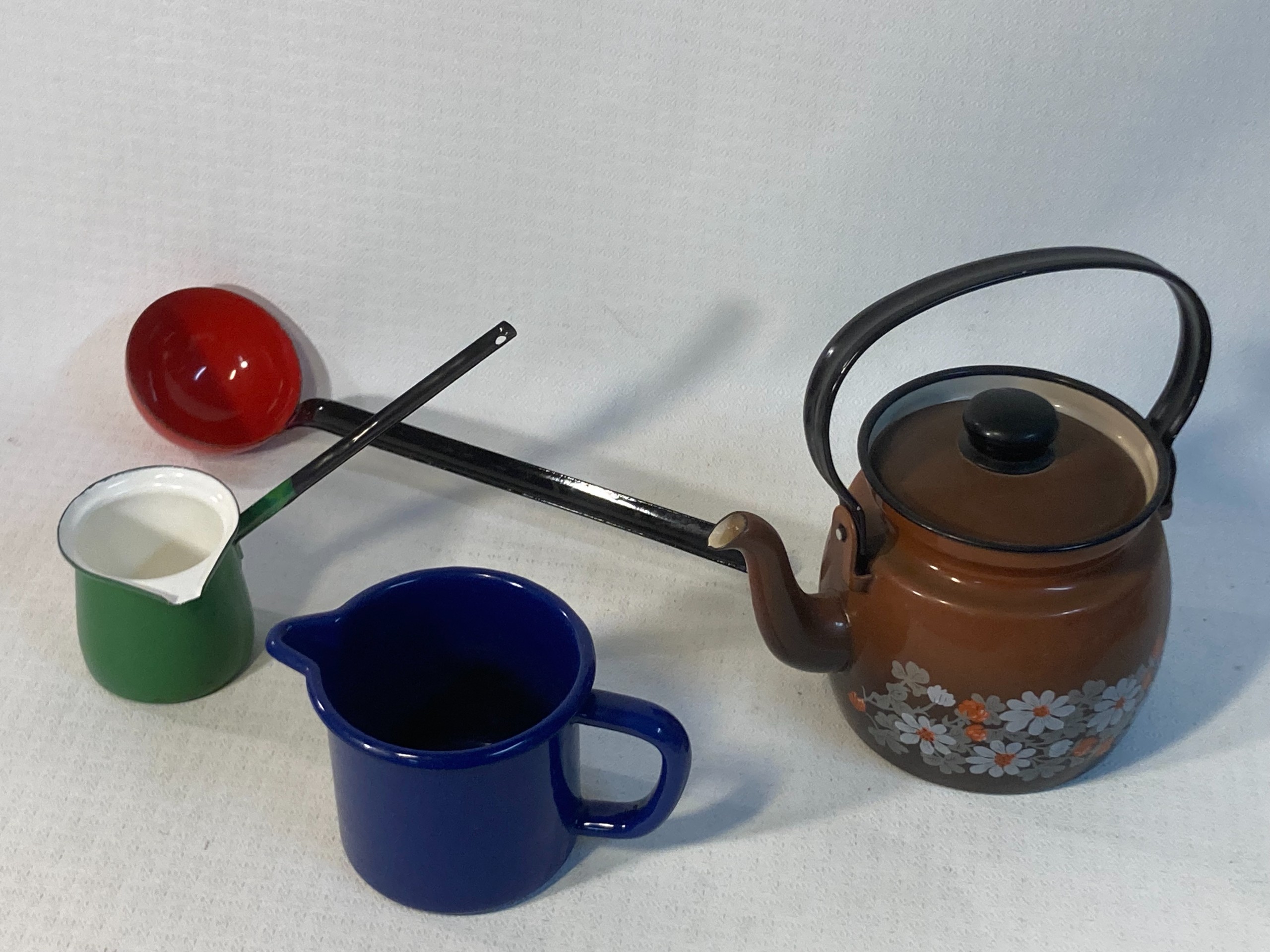 Finel ym. - Huutokauppa Ekman