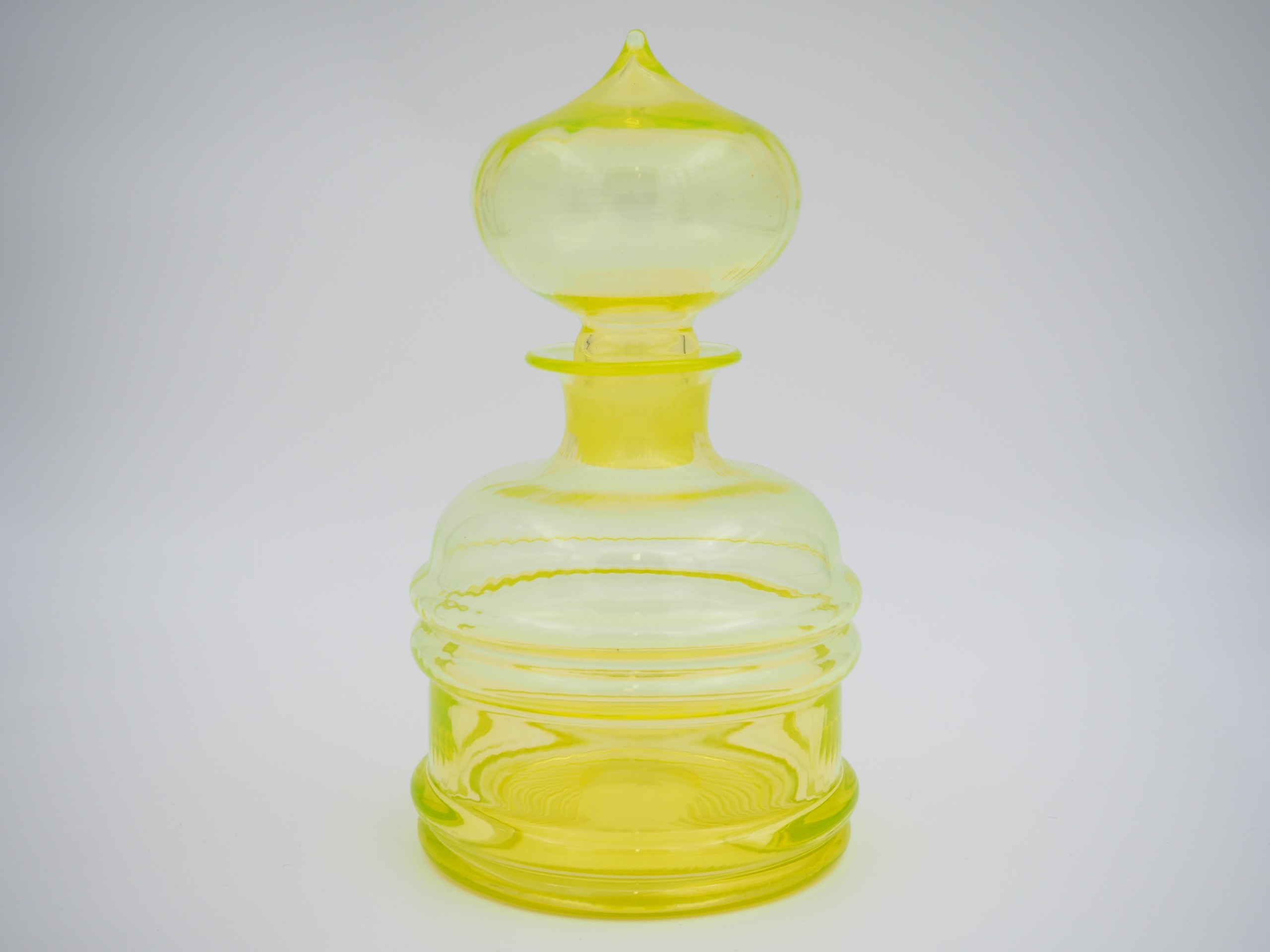 Nanny Still - Huutokauppa Ekman