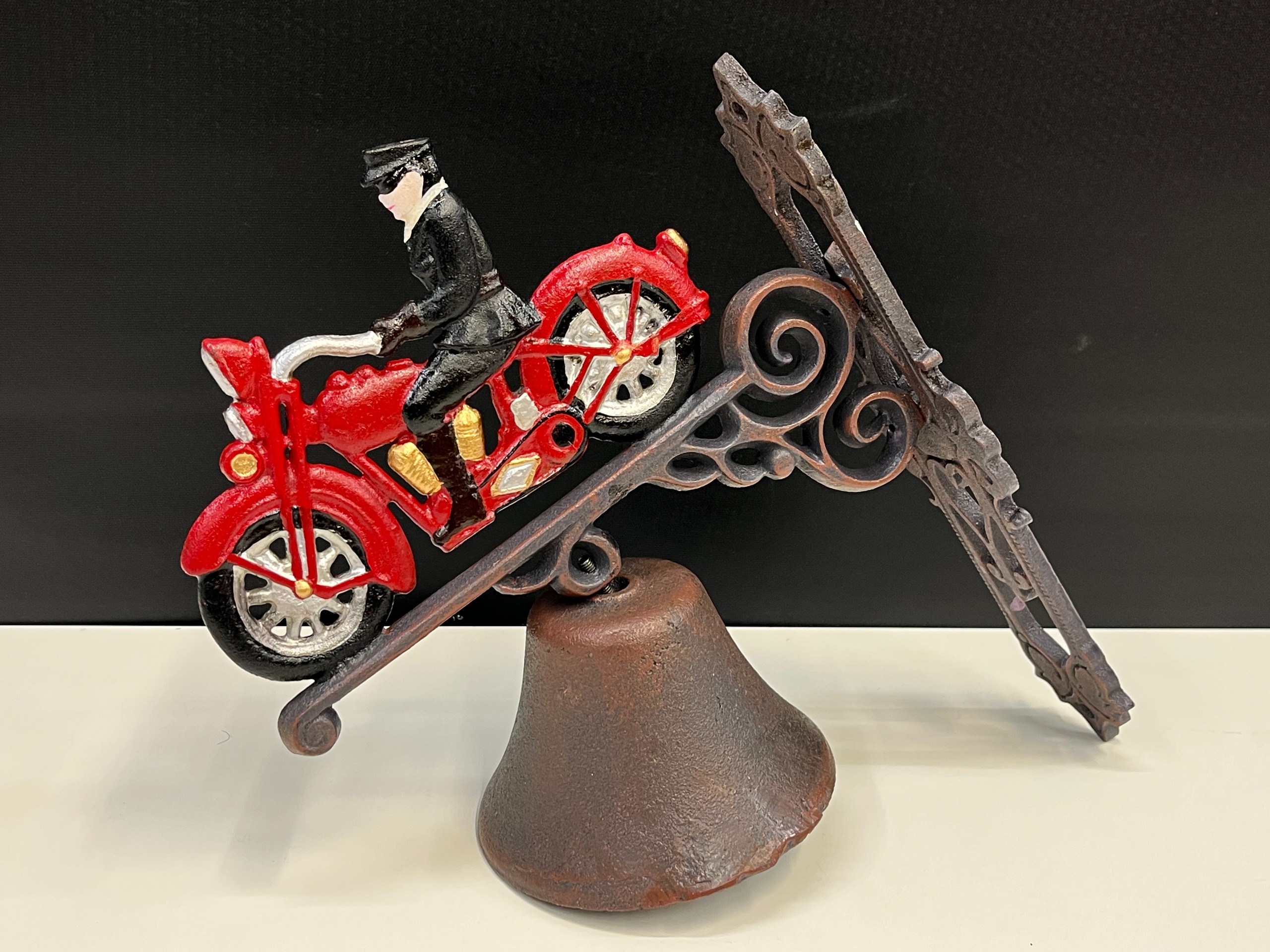 Vellikello - Huutokauppa Ekman