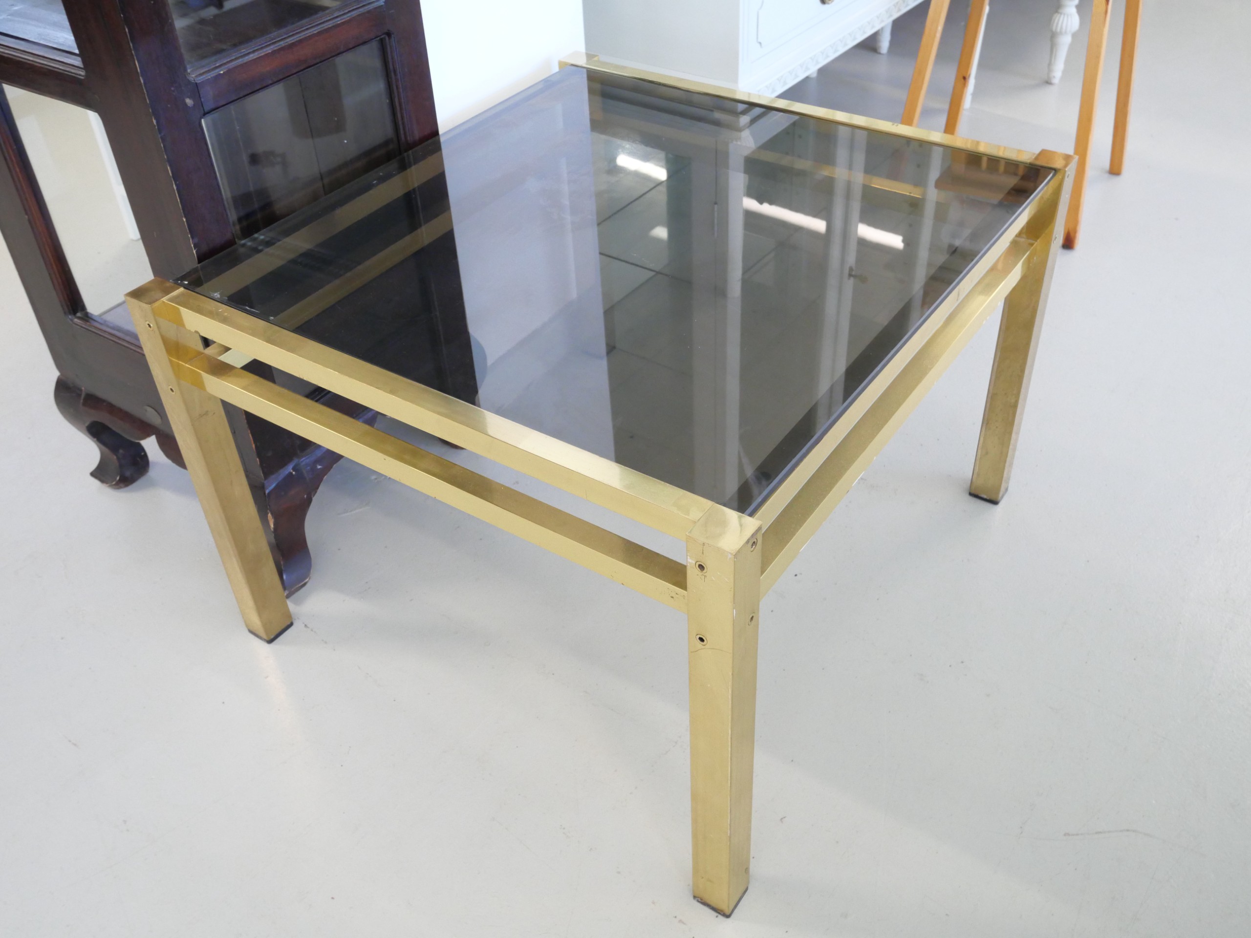 *Lasipöytä - Huutokauppa Ekman