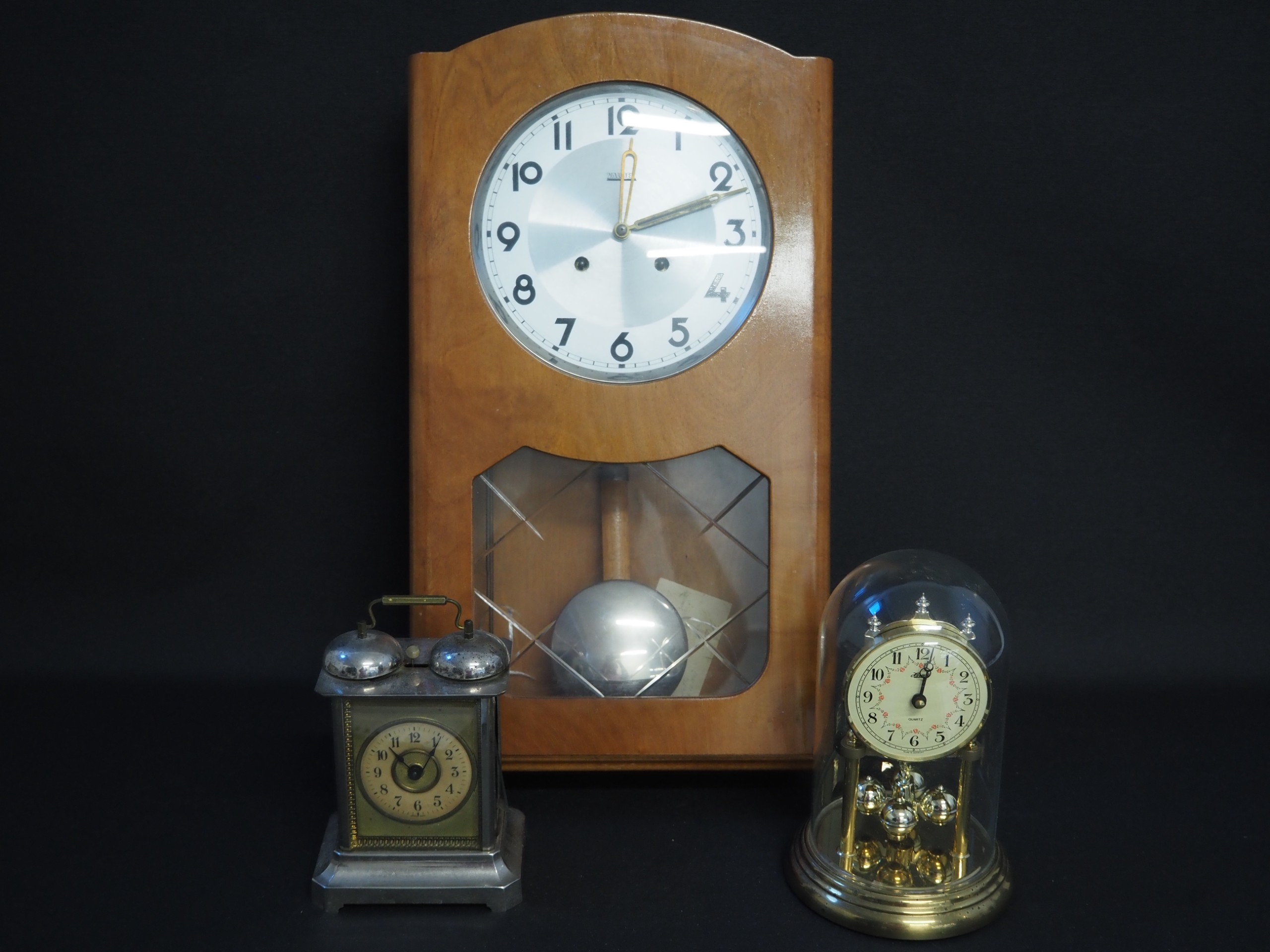 Kellot - Huutokauppa Ekman