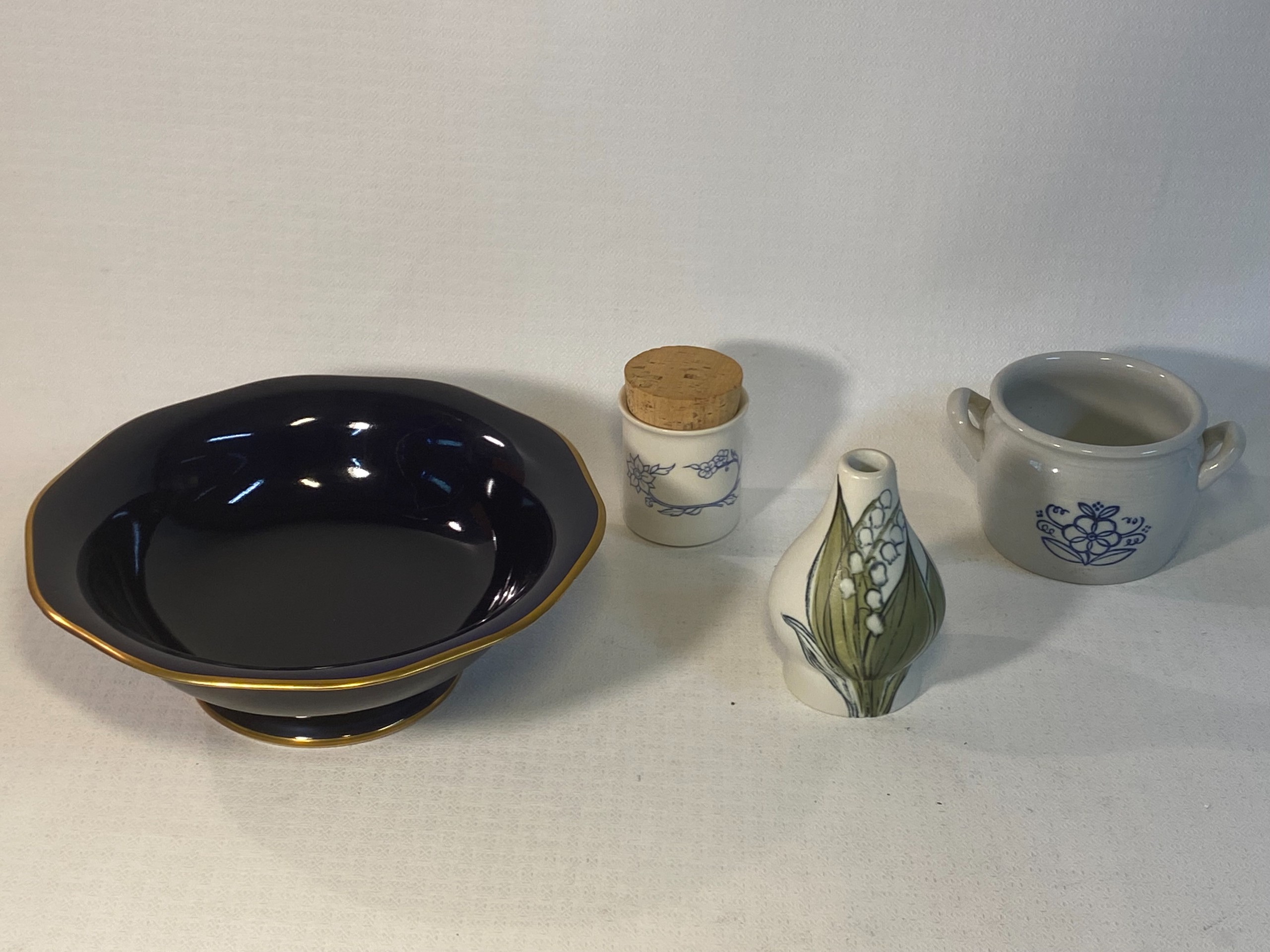 Hilkka-Liisa Ahola ym. - Huutokauppa Ekman