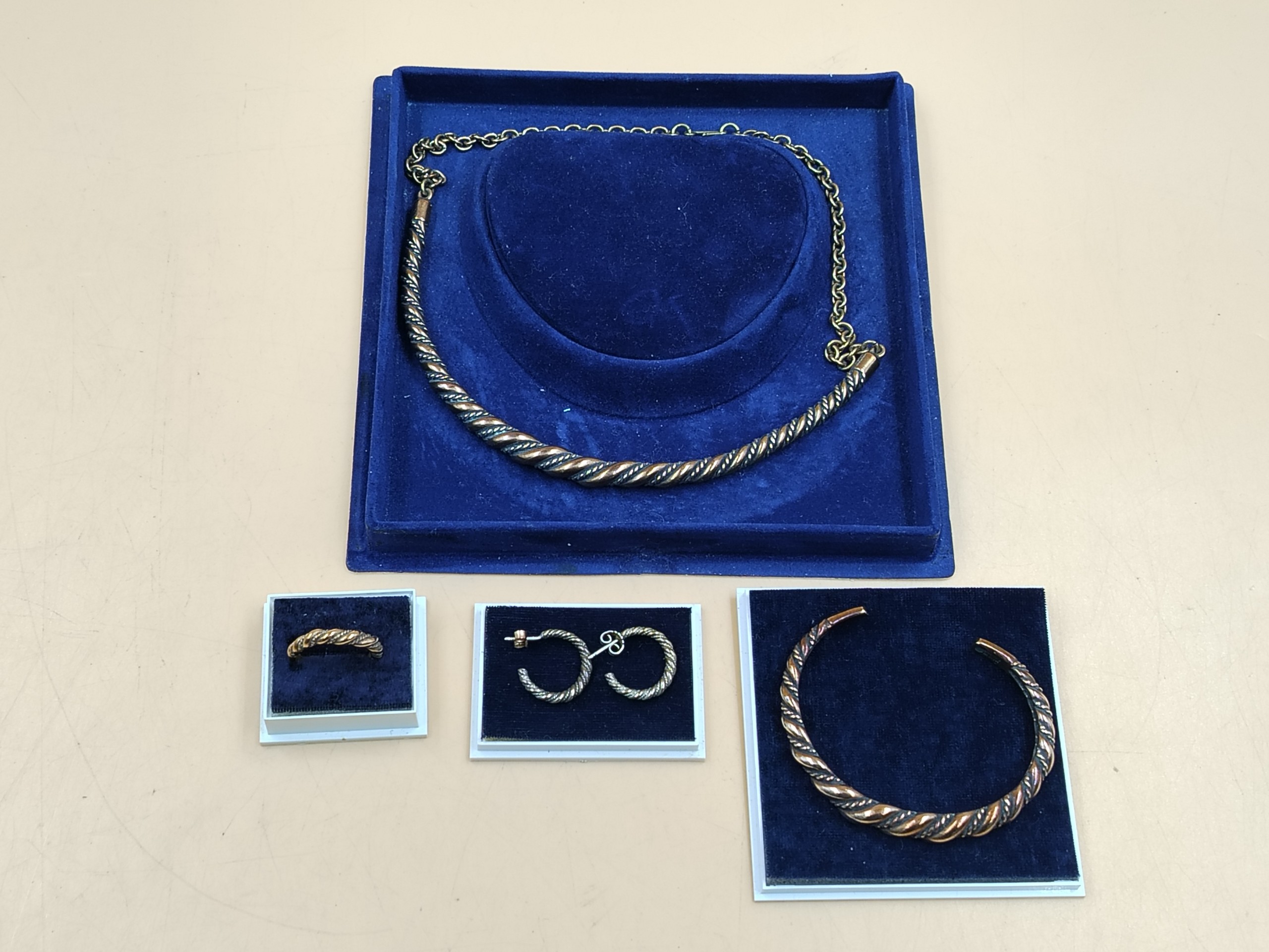 Kalevala korut - Huutokauppa Ekman