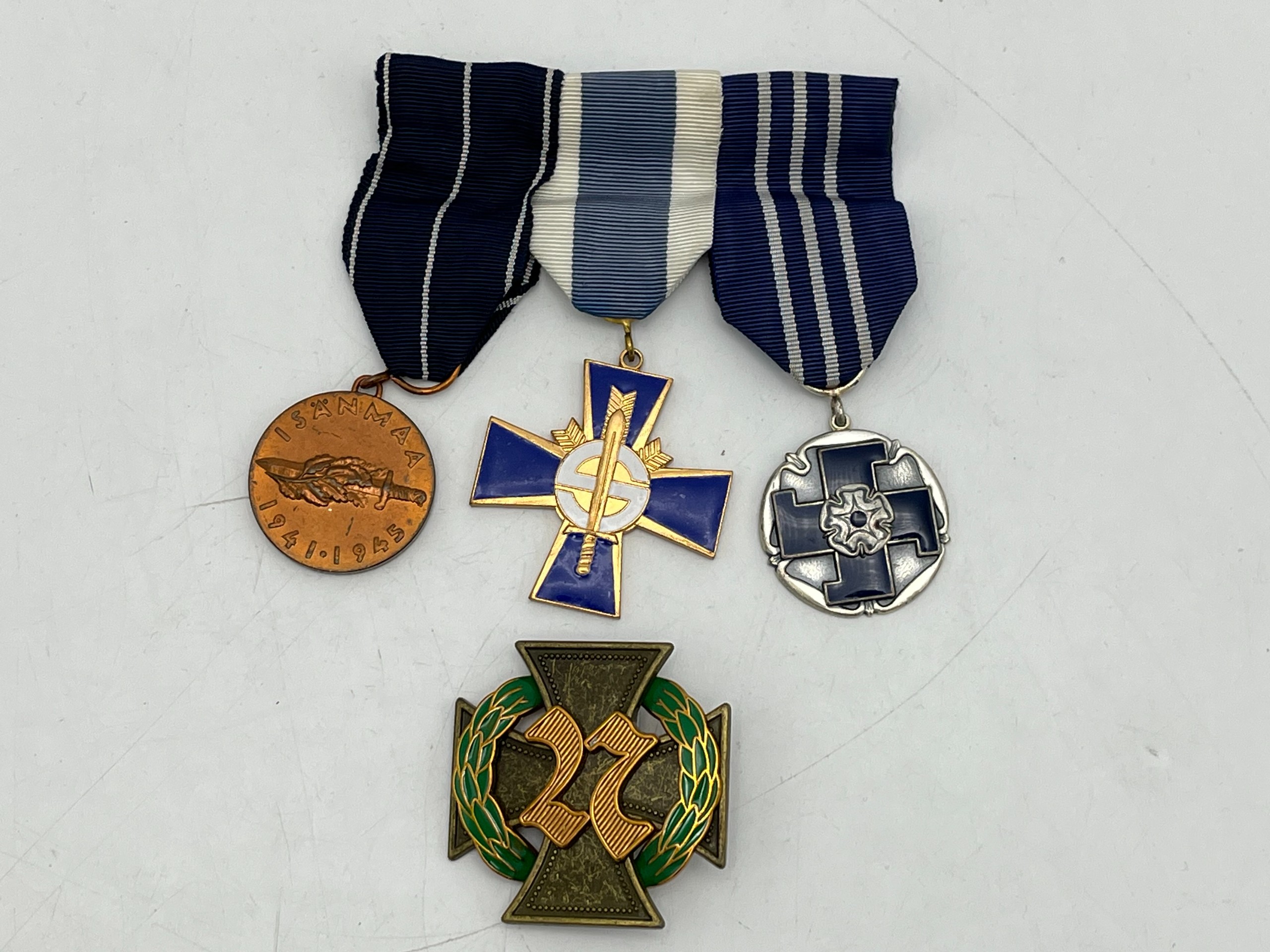 Merkit - Huutokauppa Ekman